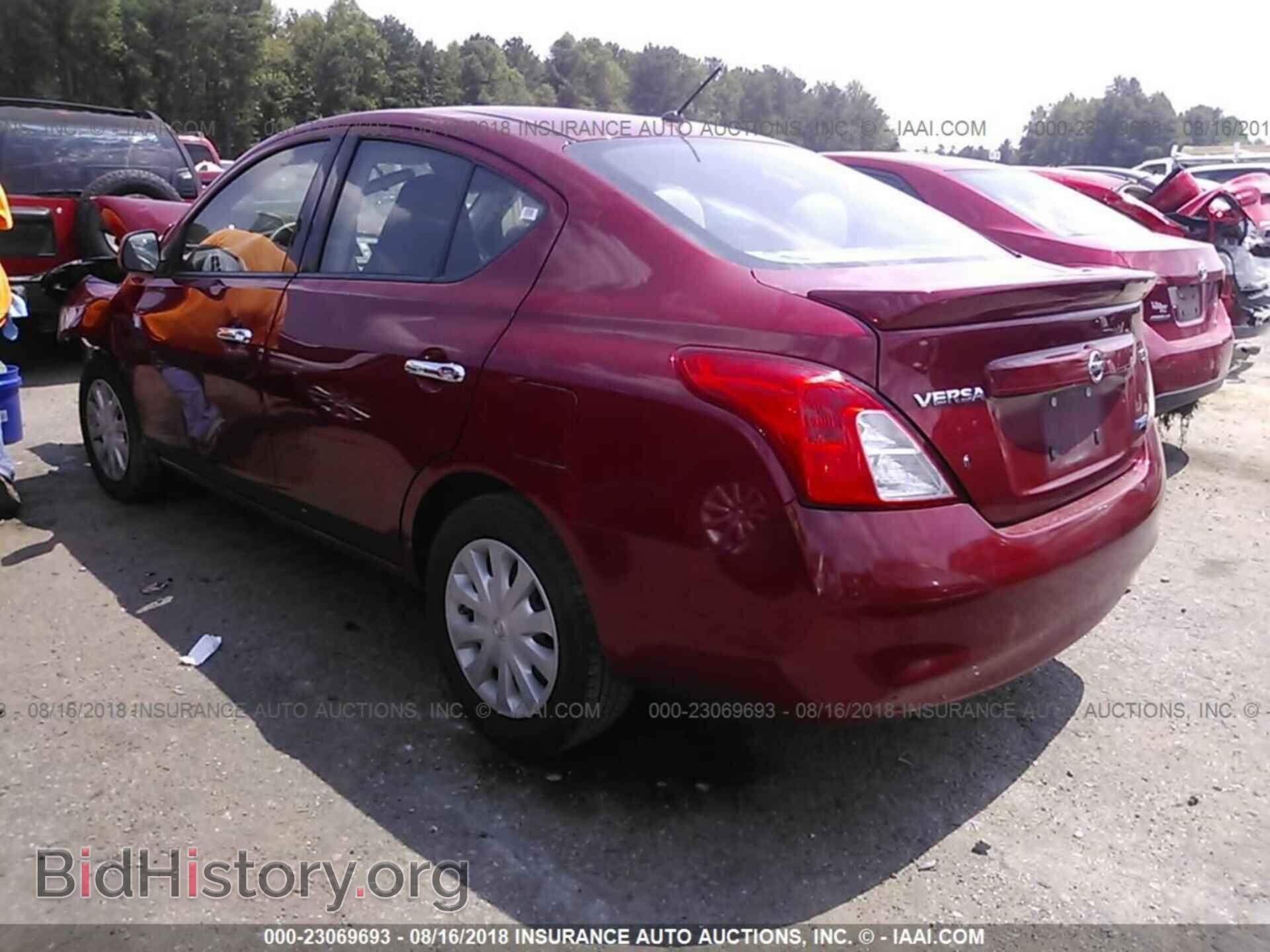2014 Nissan Versa - VIN: 3N1CN7AP1EL804310 - Photo 3