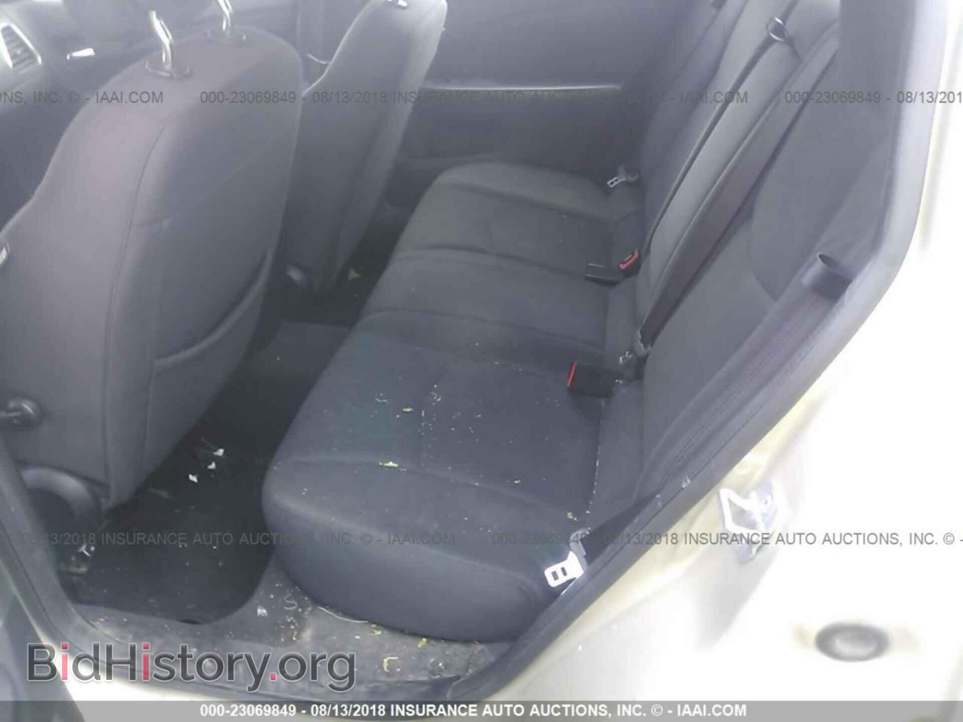 2013 Chrysler 200 - VIN: 1C3CCBBB2DN732738 - Photo 8
