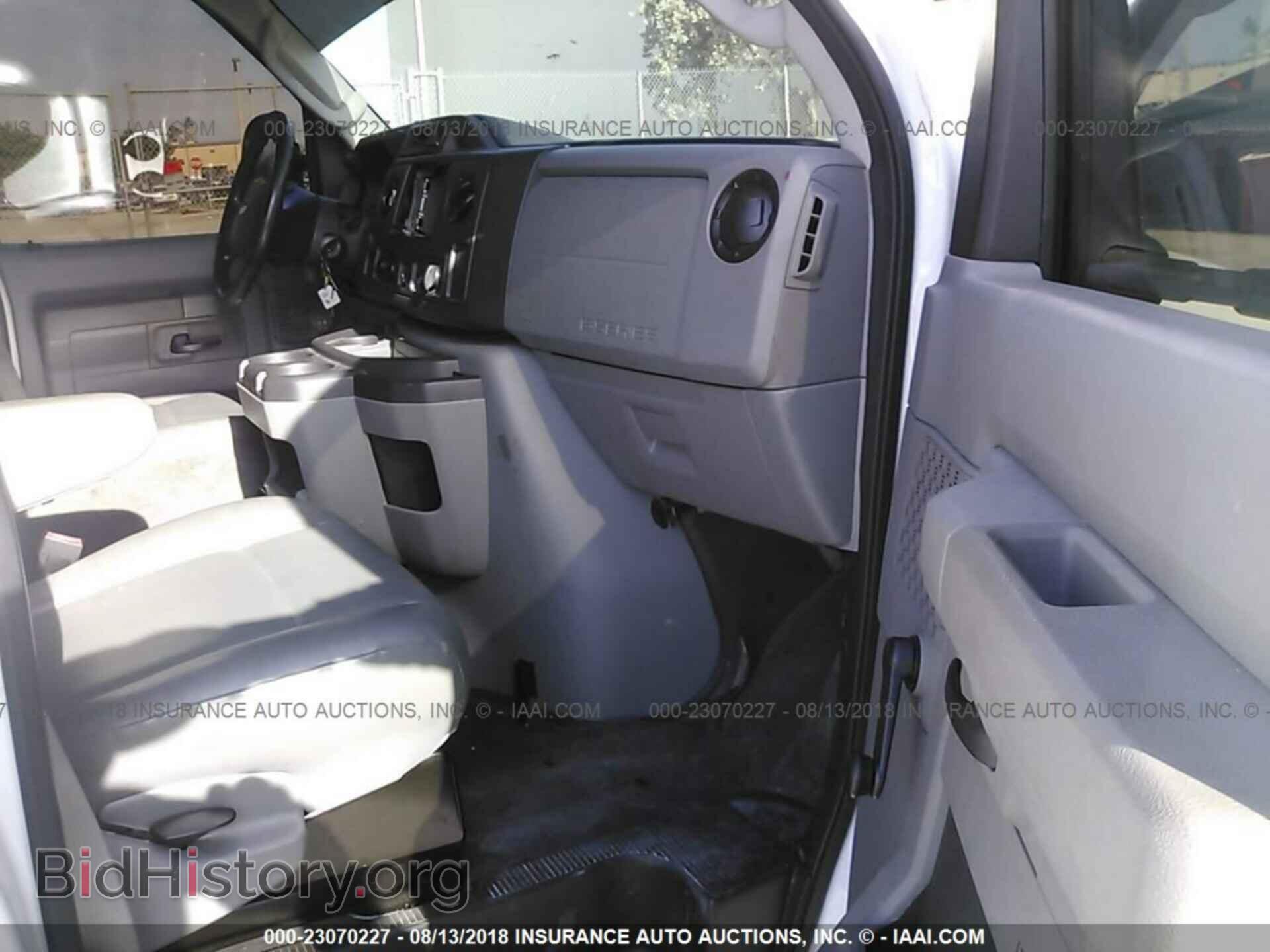 2011 Ford Econoline - VIN: 1FTNE2EW6BDA17834 - Фото 5