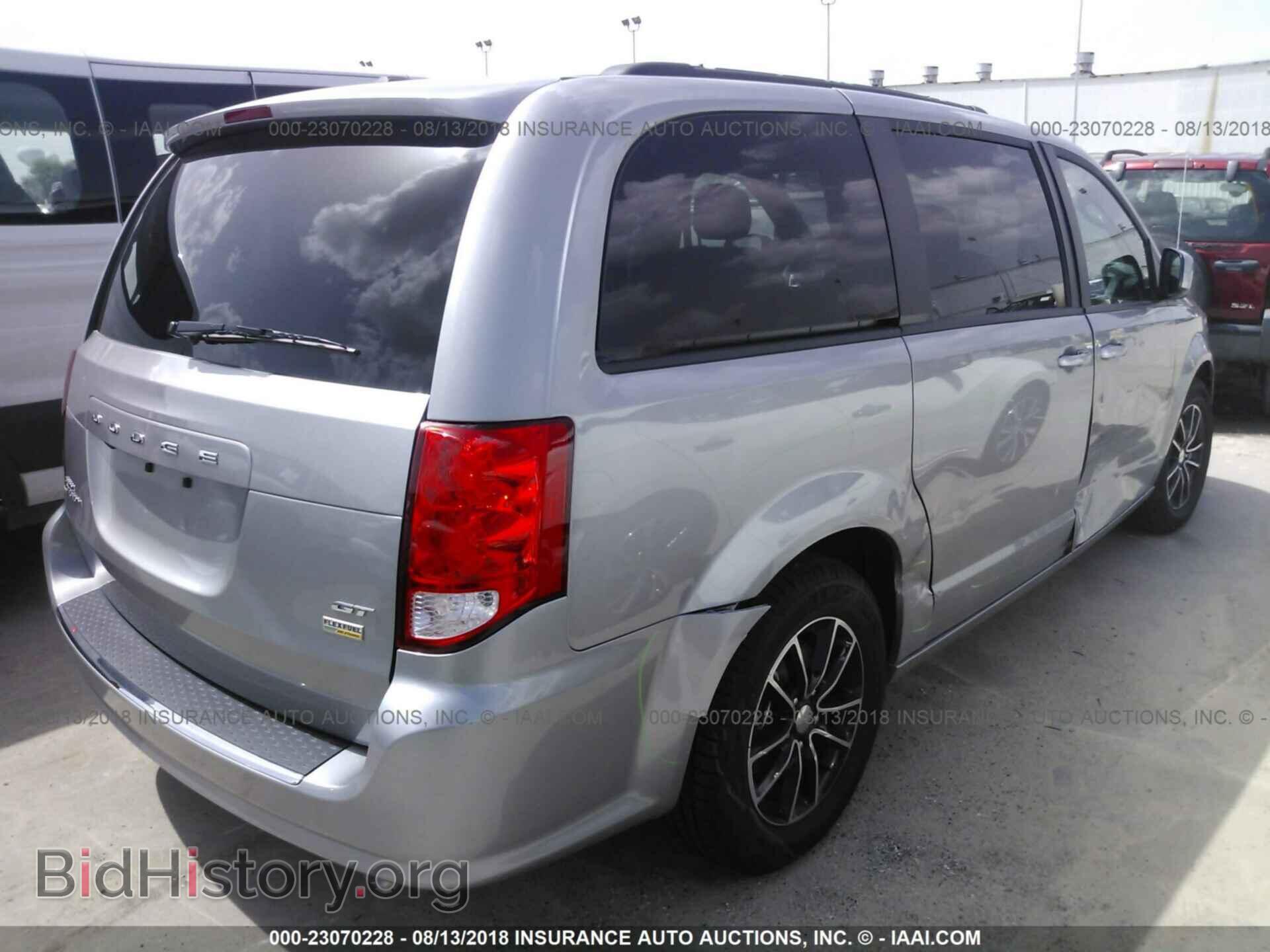2018 Dodge Grand caravan - VIN: 2C4RDGEG5JR239304 - Фото 4