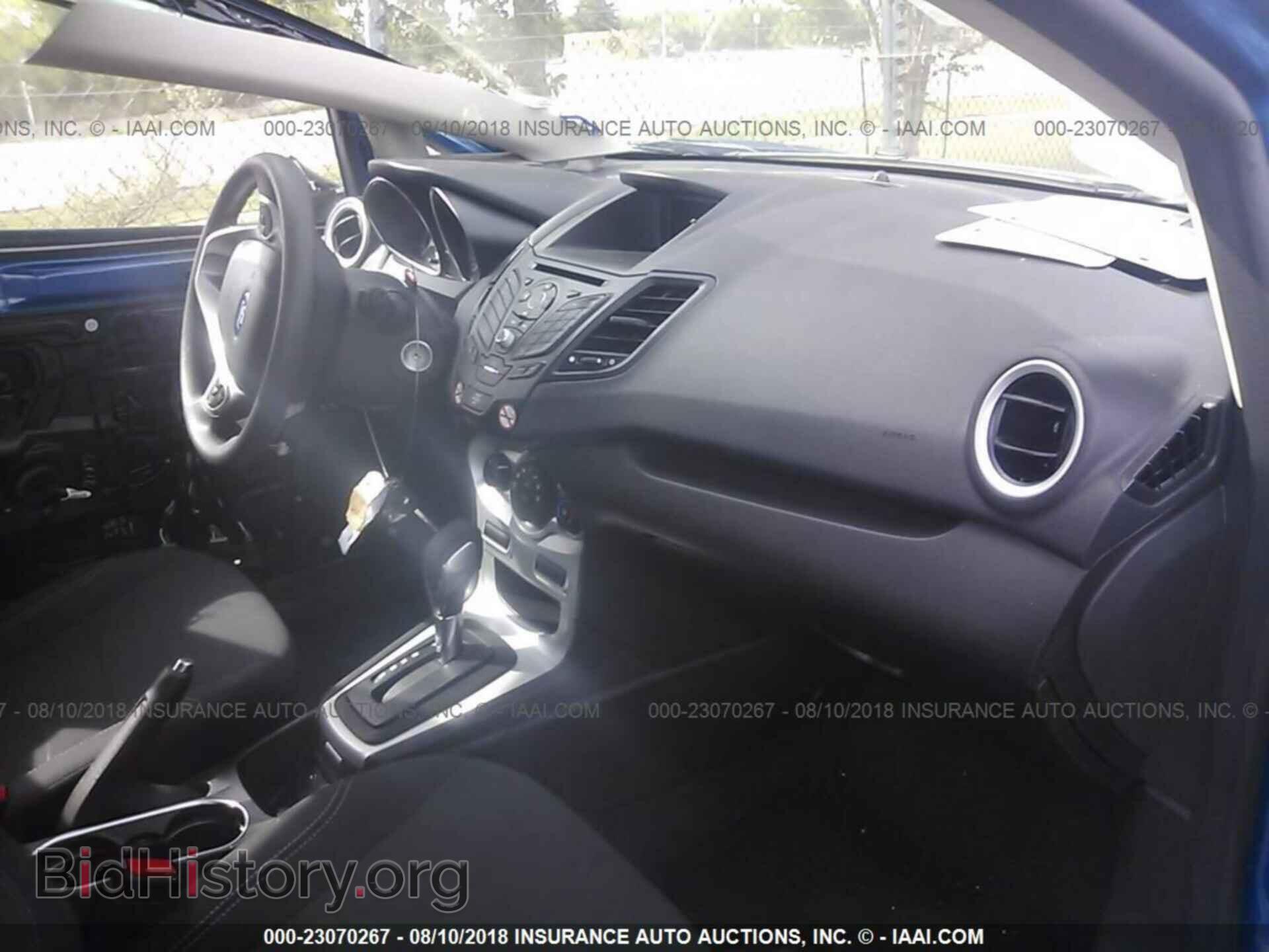 2018 Ford Fiesta - VIN: 3FADP4EJXJM128157 - Фото 5