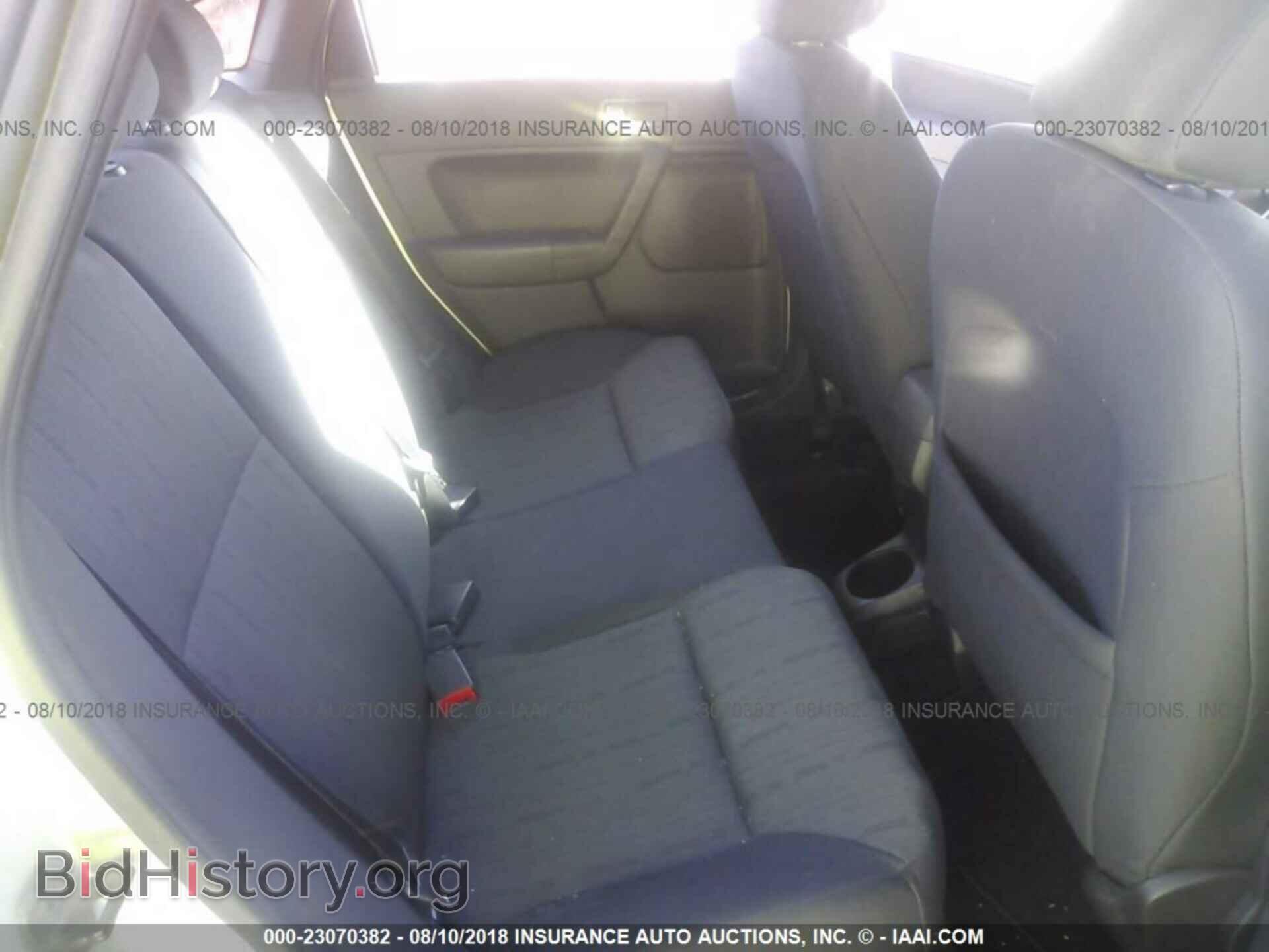 2011 Ford Focus - VIN: 1FAHP3FN2BW170854 - Фото 8