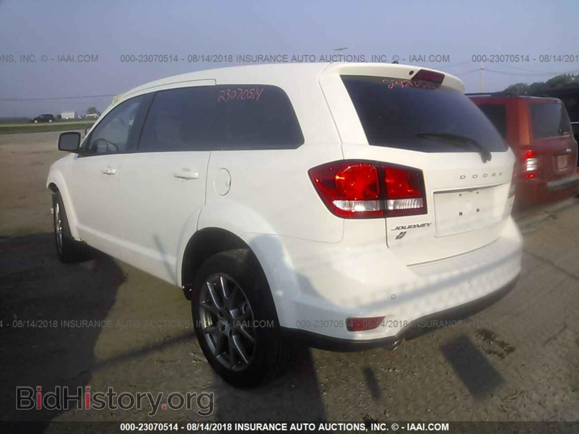 2018 Dodge Journey - VIN: 3C4PDDEG8JT319943 - Photo 3