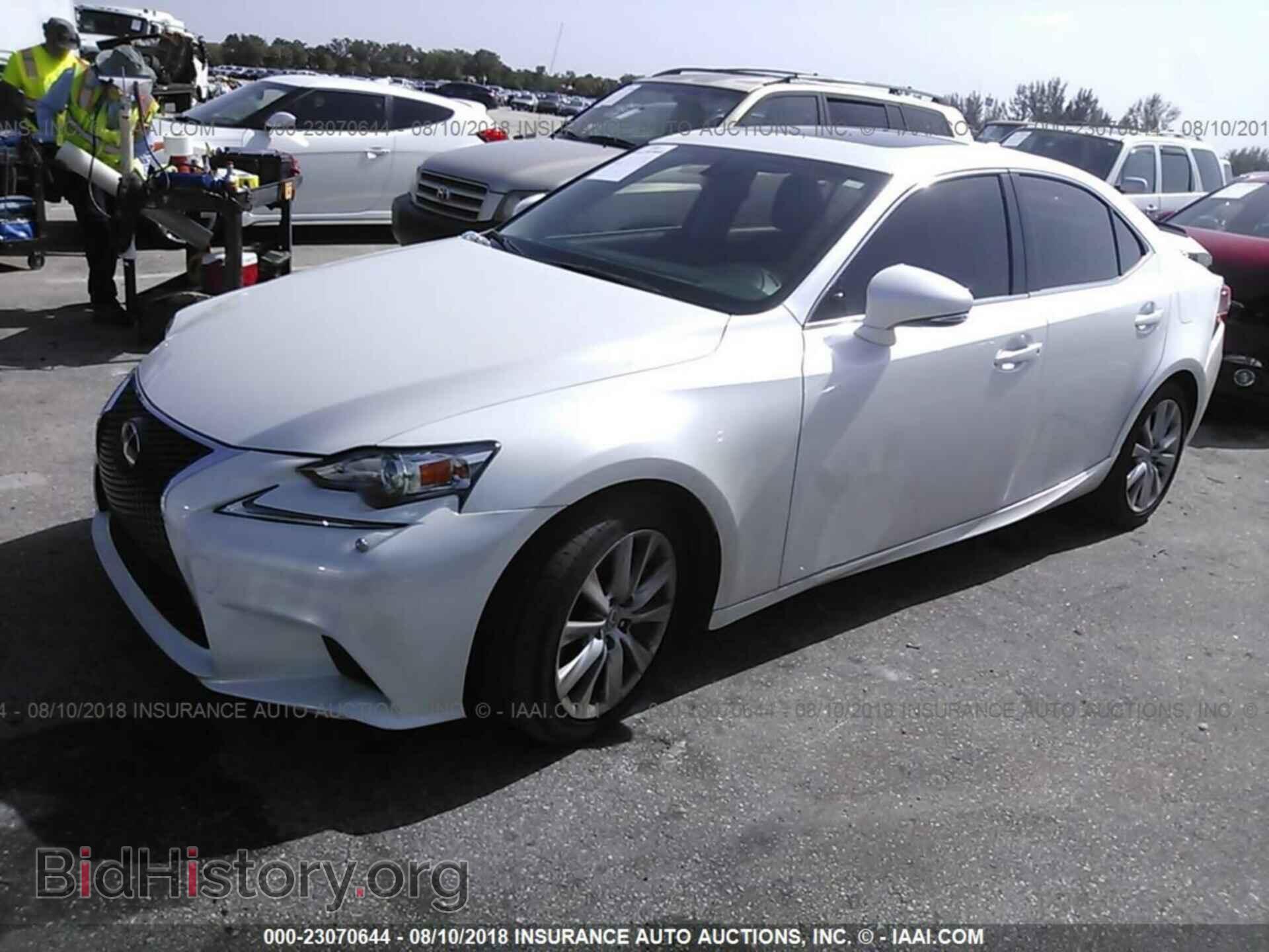 2016 Lexus Is - VIN: JTHBA1D2XG5006522 - Фото 2