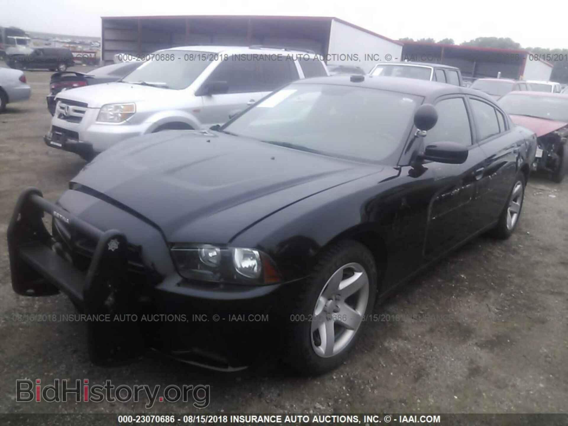 2013 Dodge Charger - VIN: 2C3CDXAT7DH649996 - Photo 2