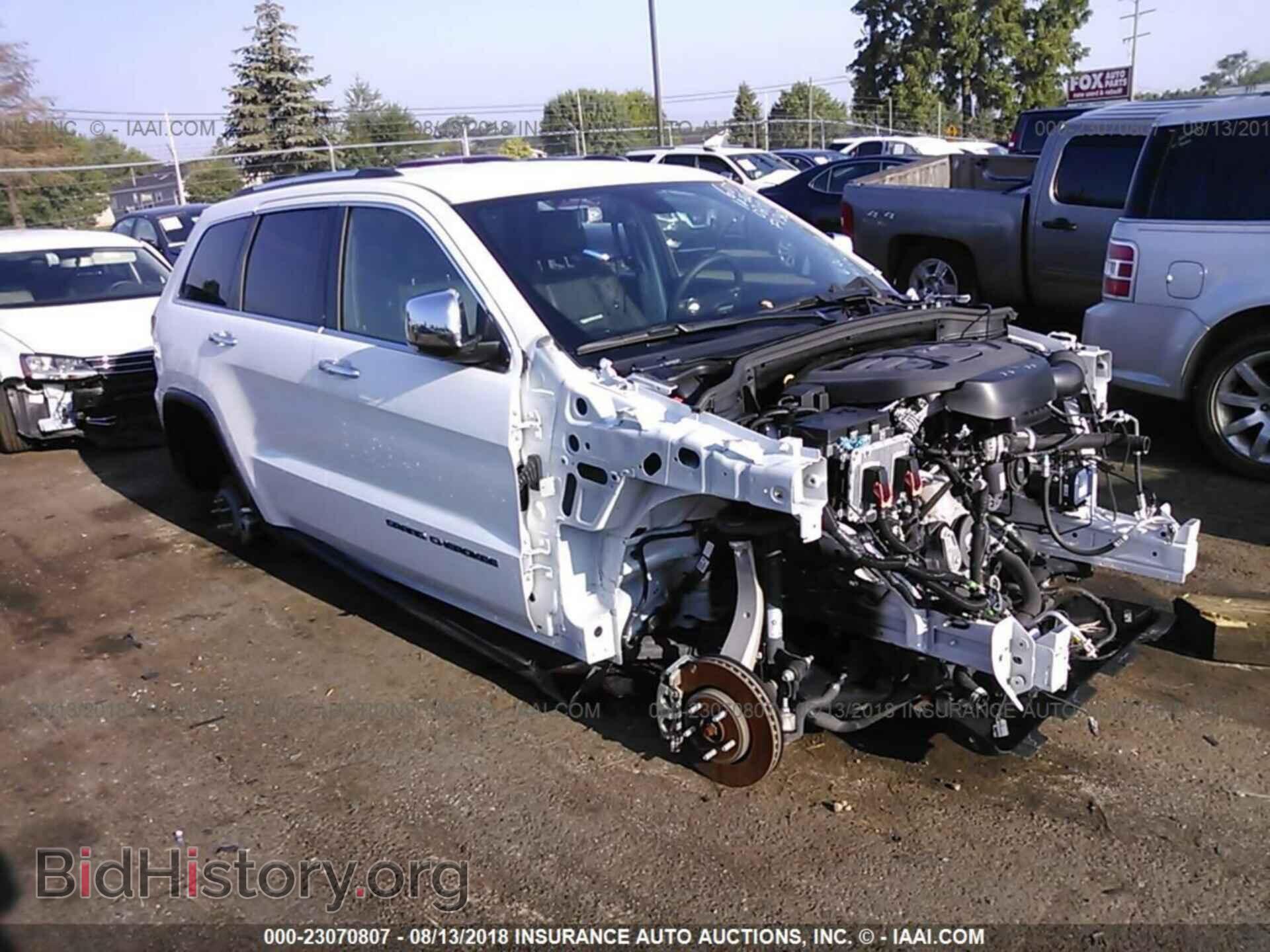 Фотография 1C4RJFBG4HC791340 - Jeep Grand cherokee 2017