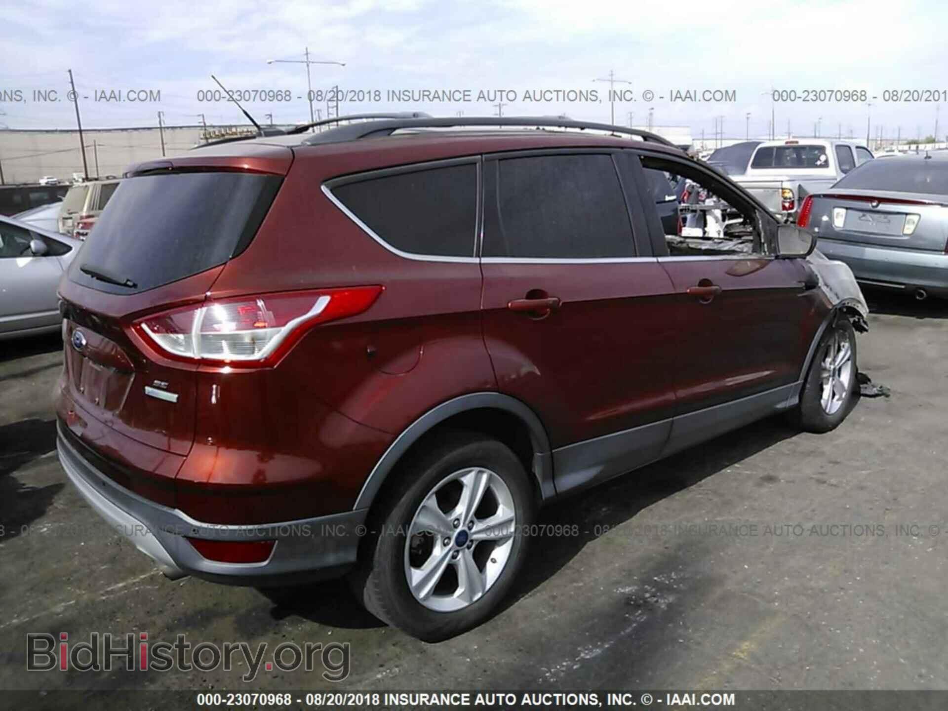 2014 Ford Escape - VIN: 1FMCU0GX4EUA30263 - Photo 4