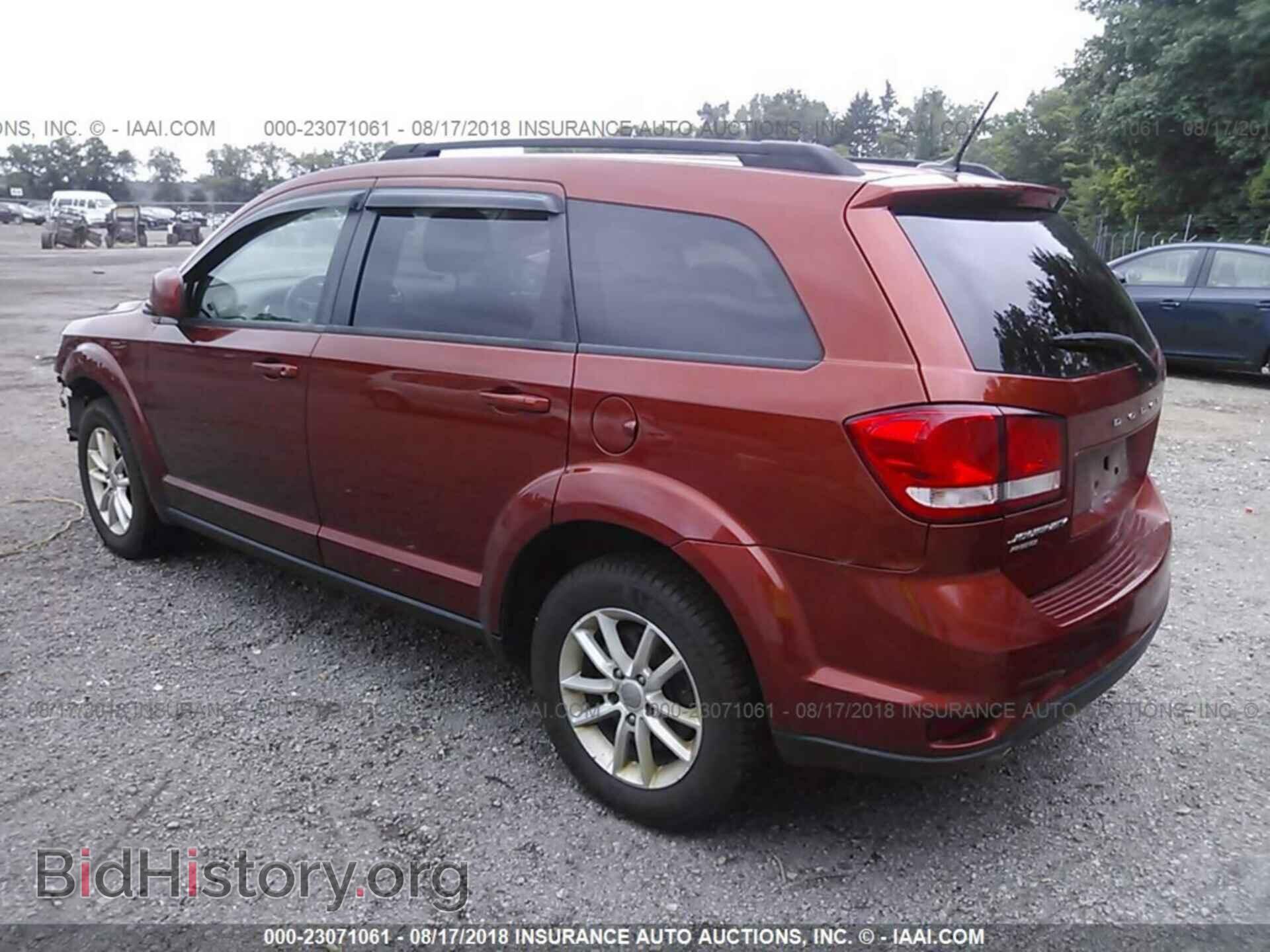 2014 Dodge Journey - VIN: 3C4PDDBG8ET168516 - Фото 3