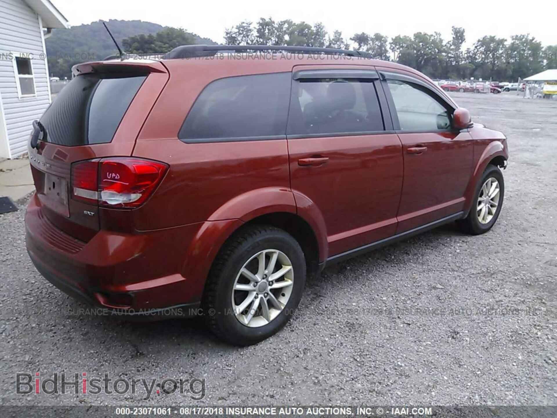 2014 Dodge Journey - VIN: 3C4PDDBG8ET168516 - Фото 4