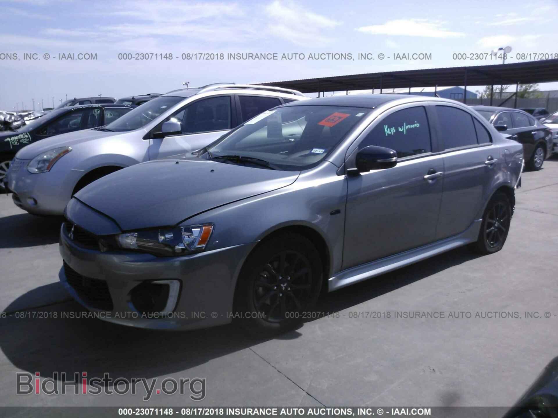 2017 Mitsubishi Lancer - VIN: JA32U2FU9HU015098 - Фото 2