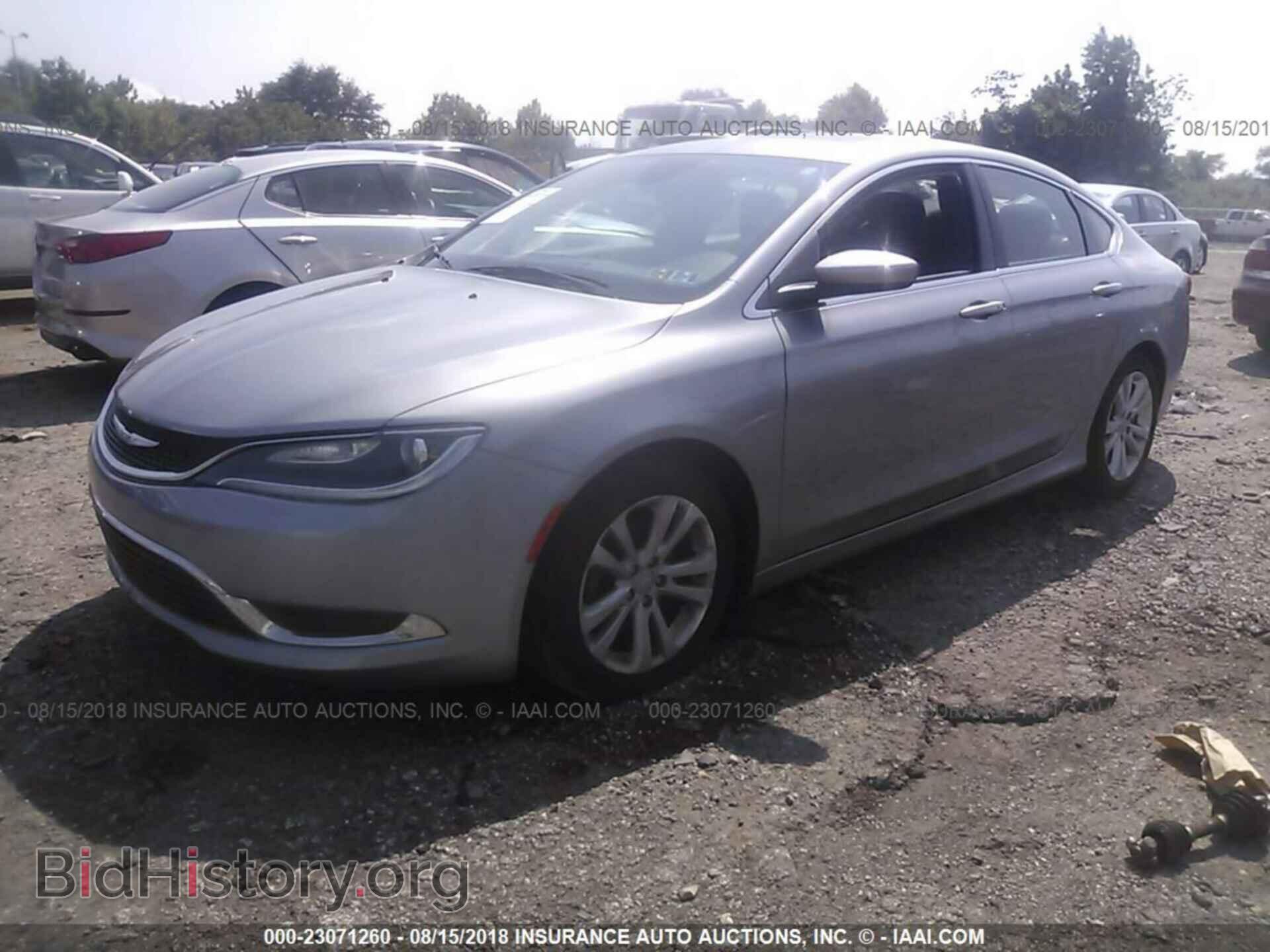 2016 Chrysler 200 - VIN: 1C3CCCAB3GN144357 - Фото 2
