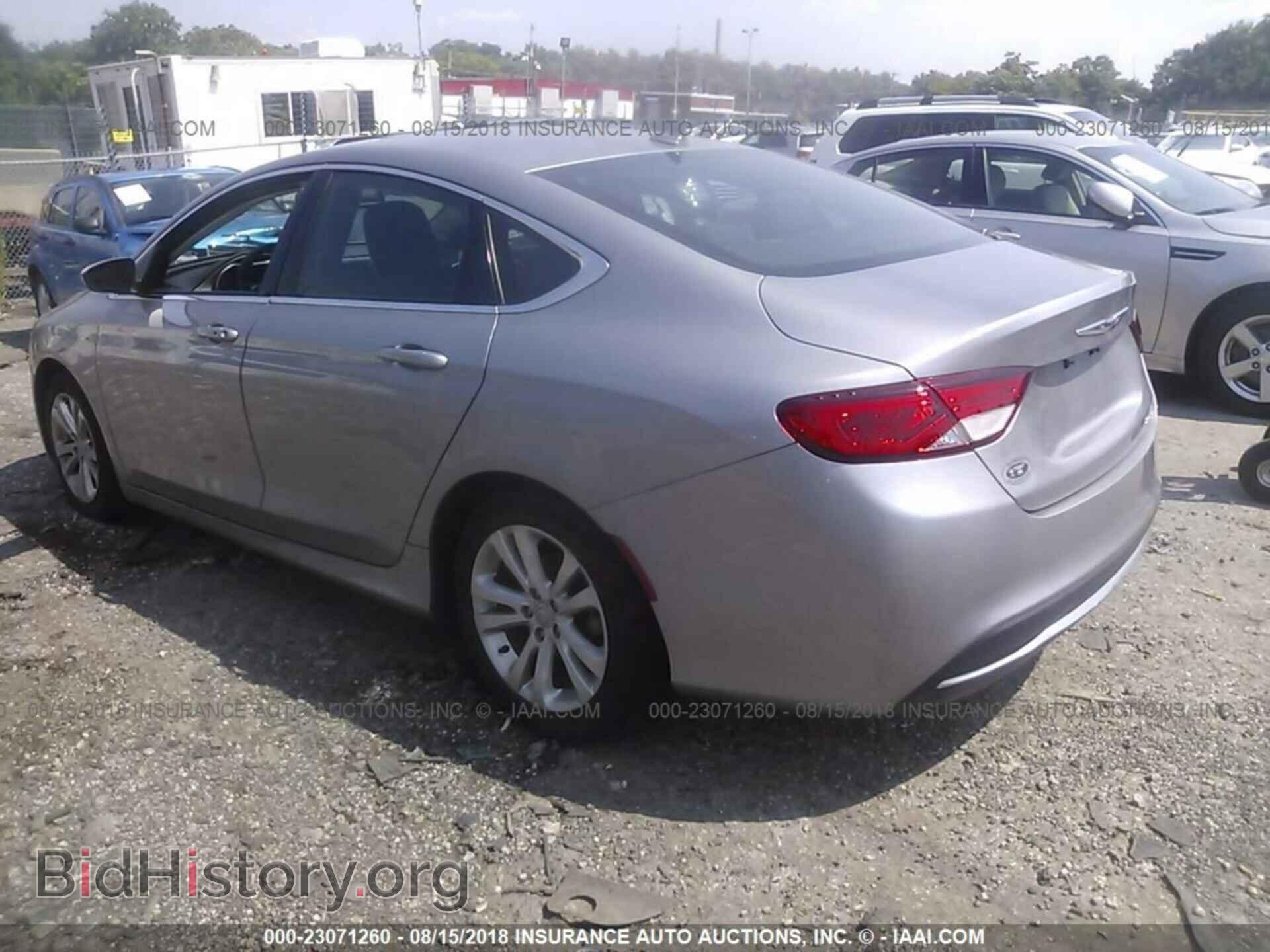 2016 Chrysler 200 - VIN: 1C3CCCAB3GN144357 - Фото 3