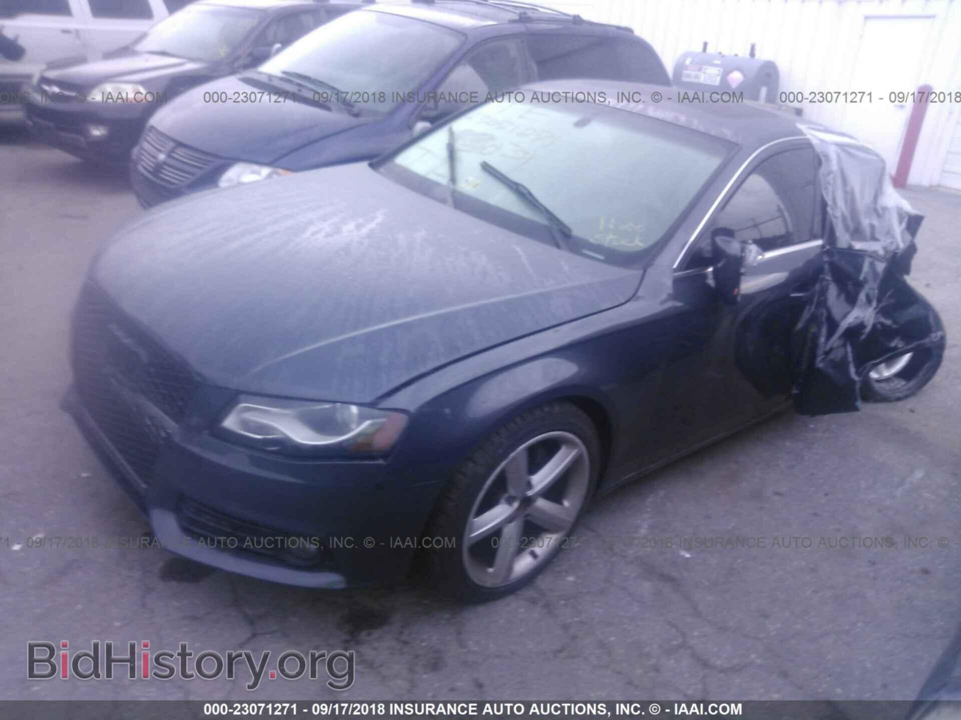 2011 AUDI A4 - VIN: WAUFFAFL6BN042465 - Photo 2