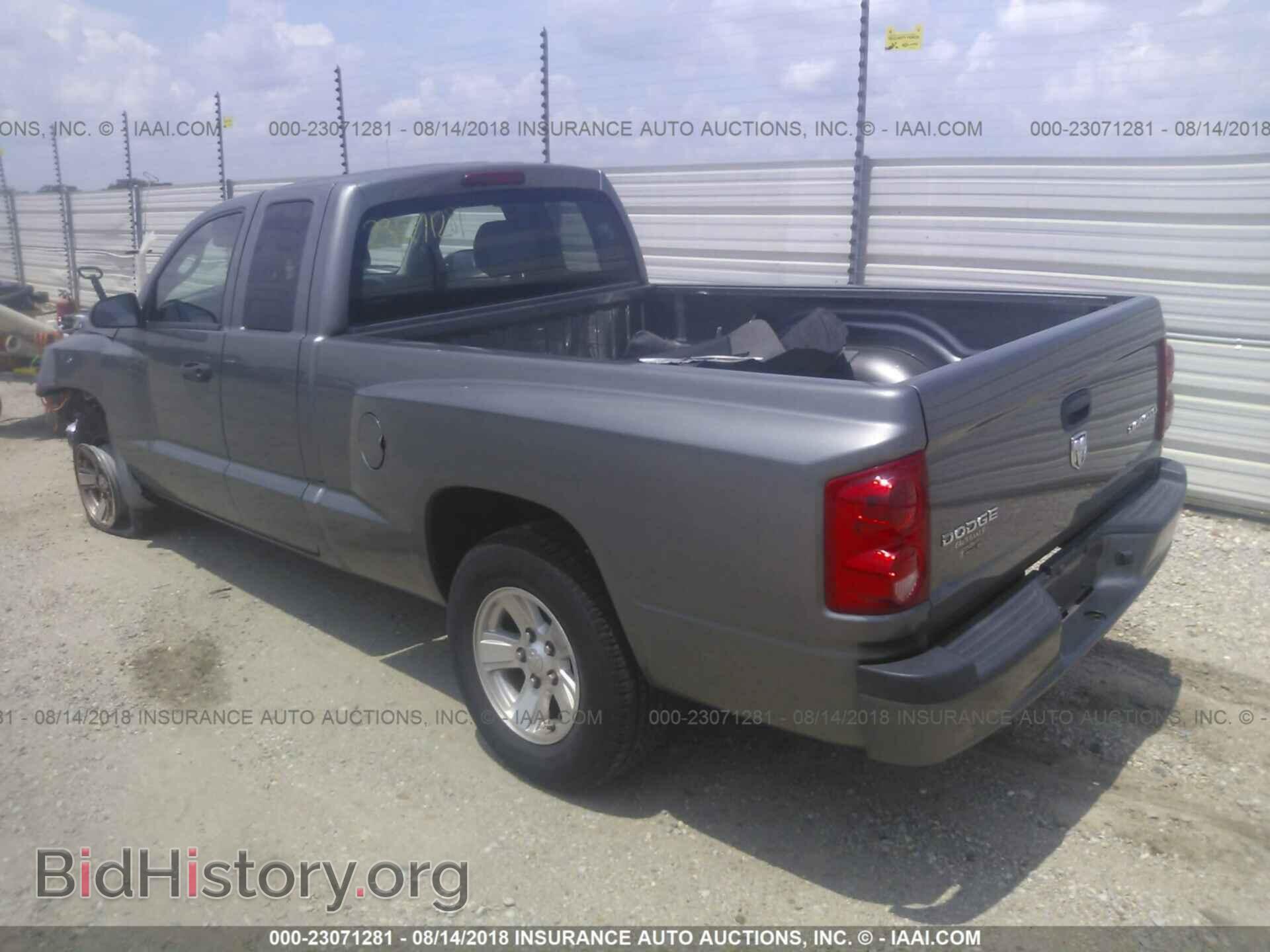 2011 Dodge Dakota - VIN: 1D7RE2BK6BS537844 - Фото 3