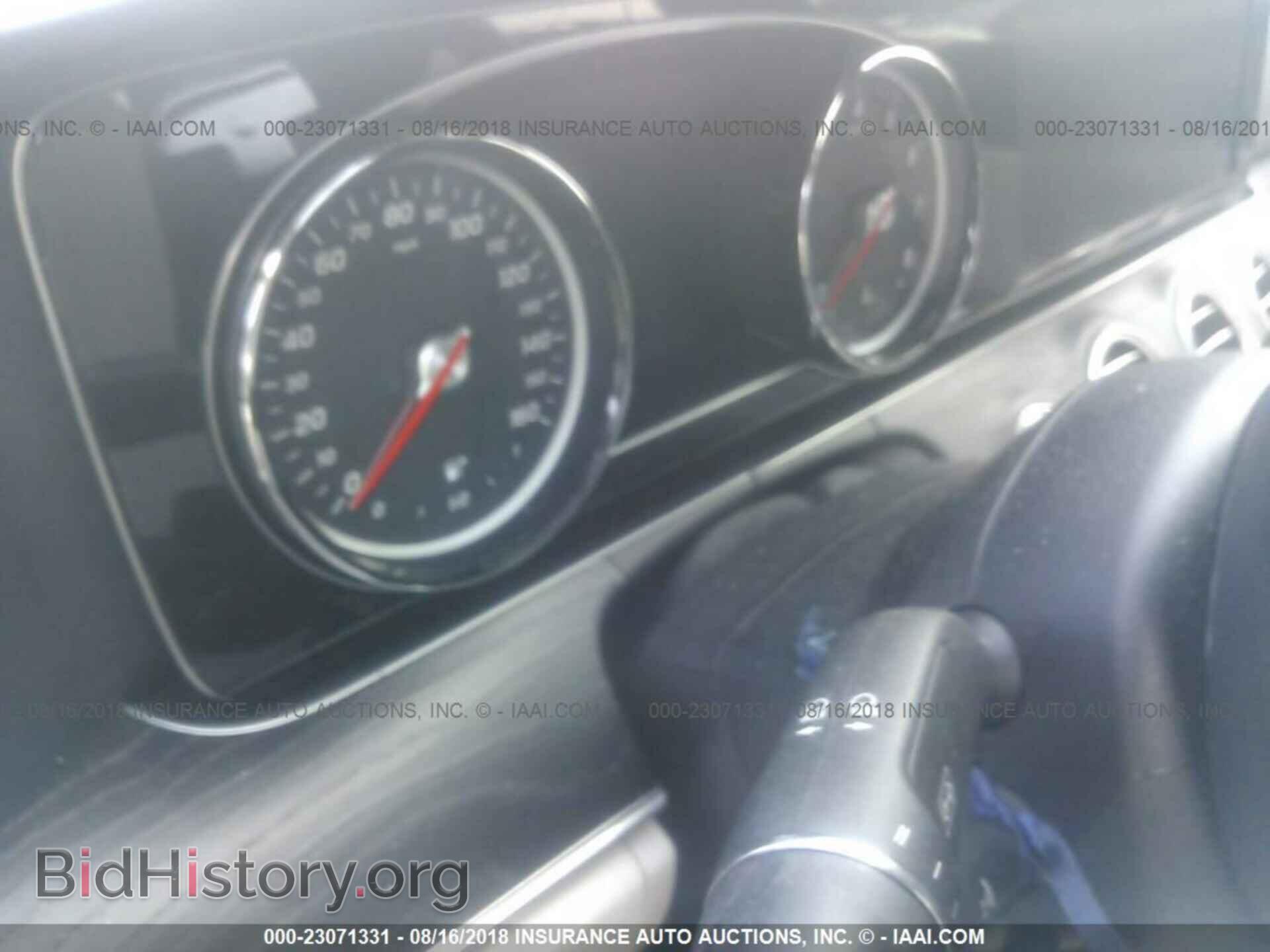 2017 Mercedes-benz E - VIN: WDDZF4KB8HA124640 - Фото 7