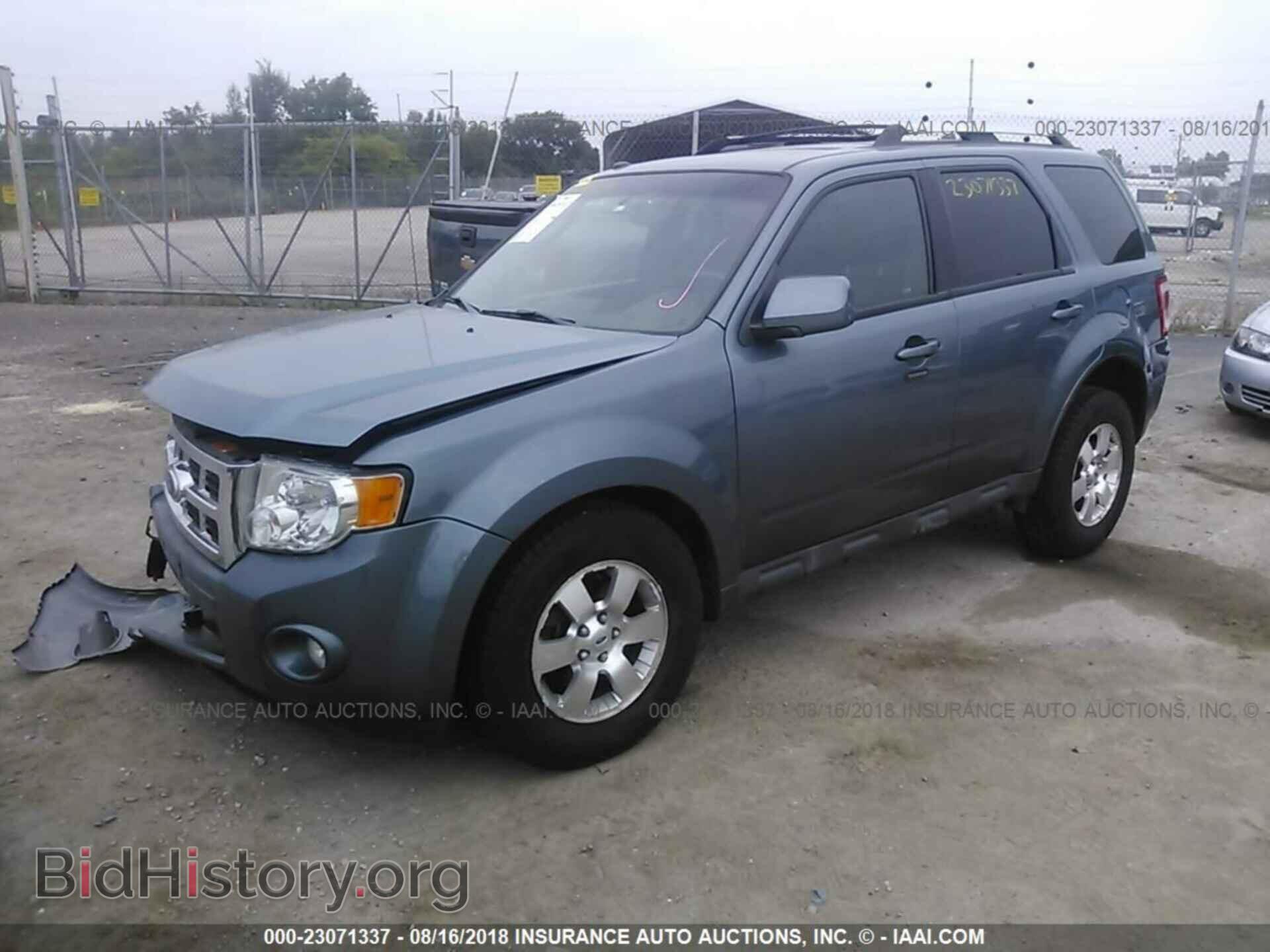 2012 Ford Escape - VIN: 1FMCU9EG6CKA09902 - Фото 2