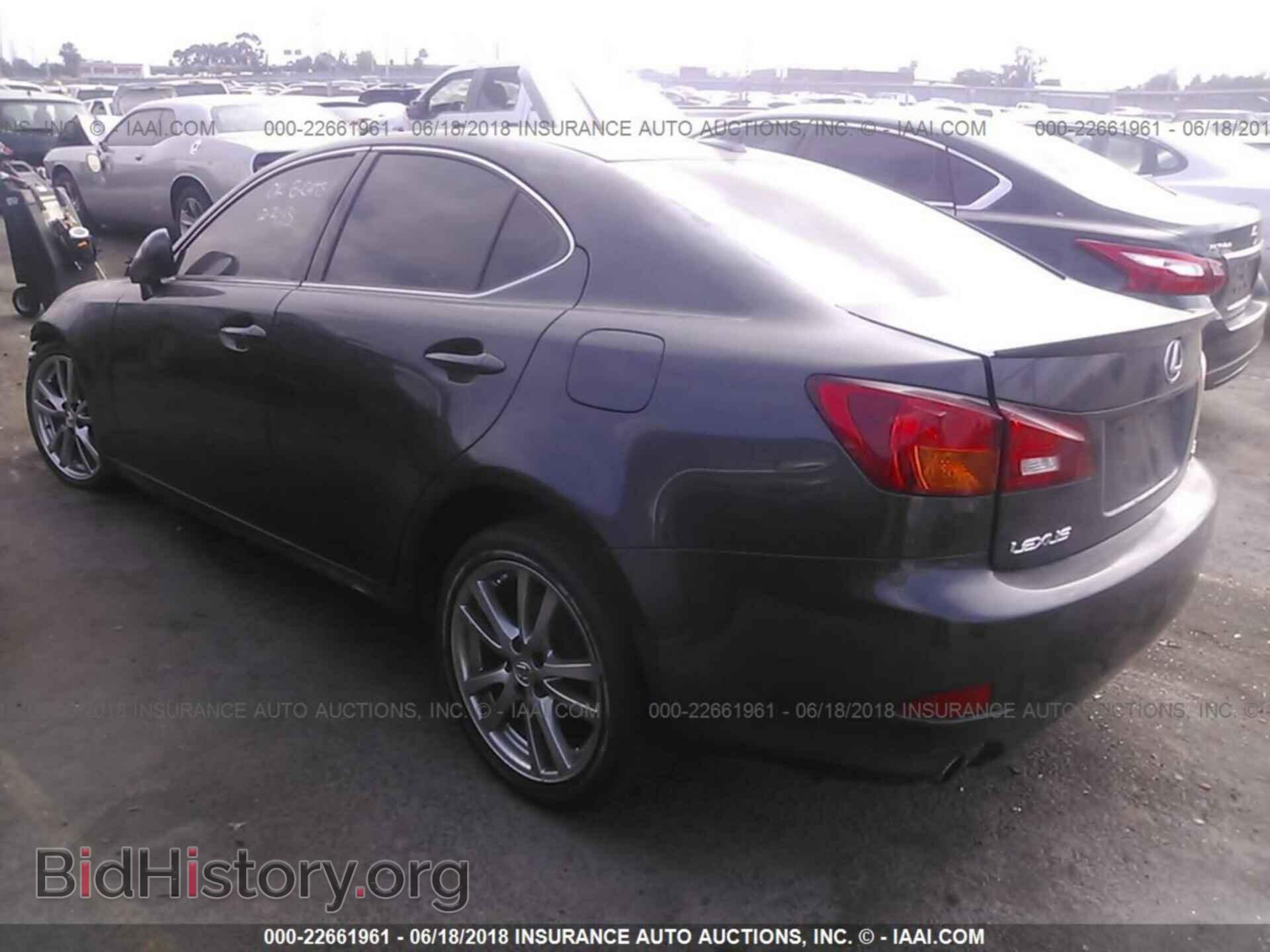 2008 LEXUS IS - VIN: JTHBK262482080506 - Photo 3