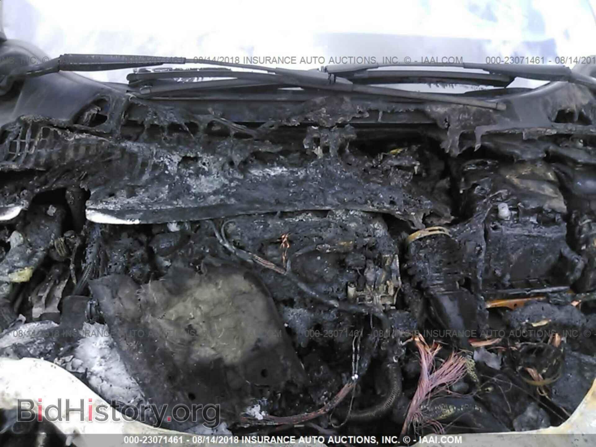 2014 Ford Escape - VIN: 1FMCU0GX4EUB85802 - Photo 10