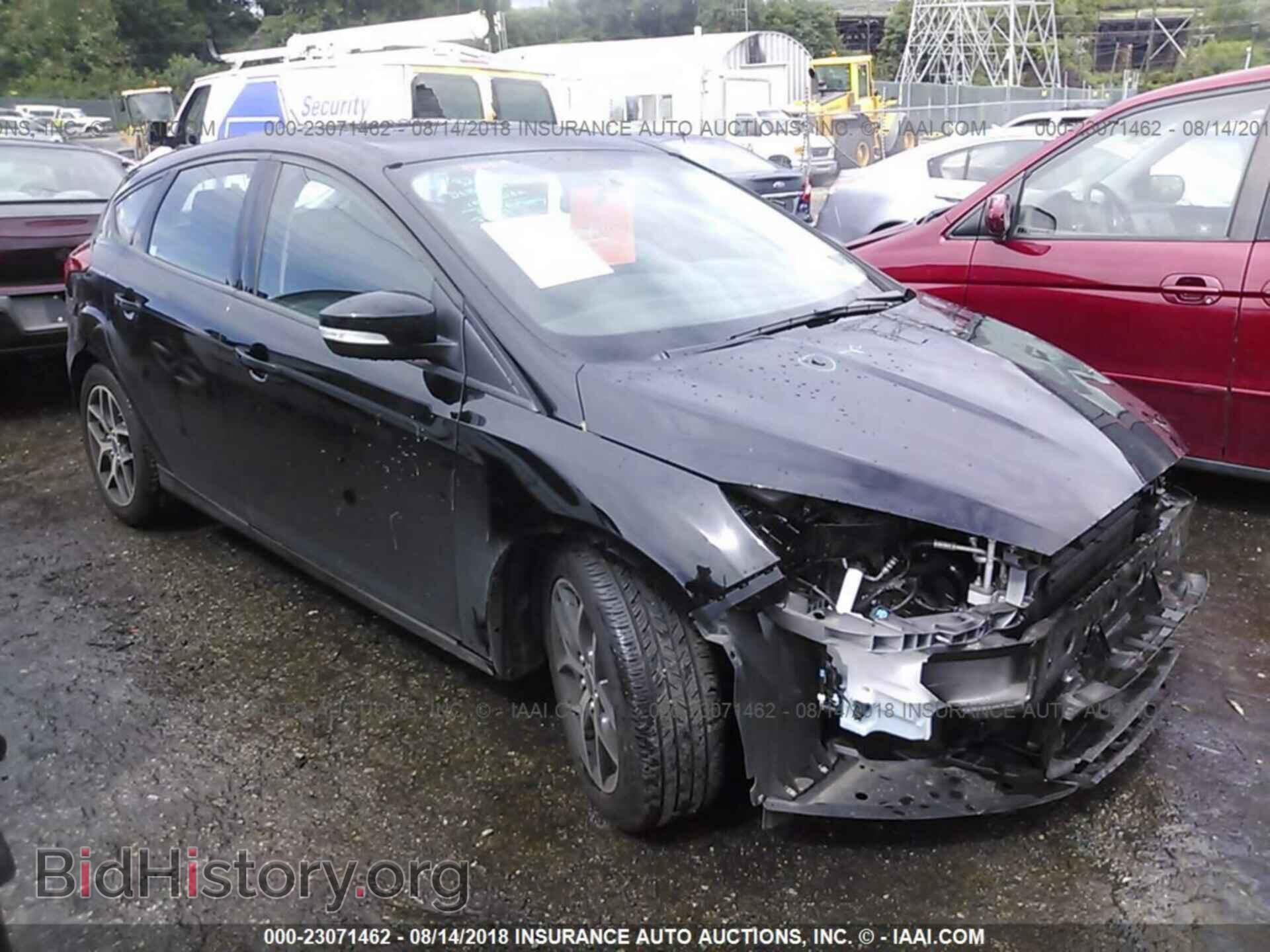 Фотография 1FADP3M27JL254823 - Ford Focus 2018