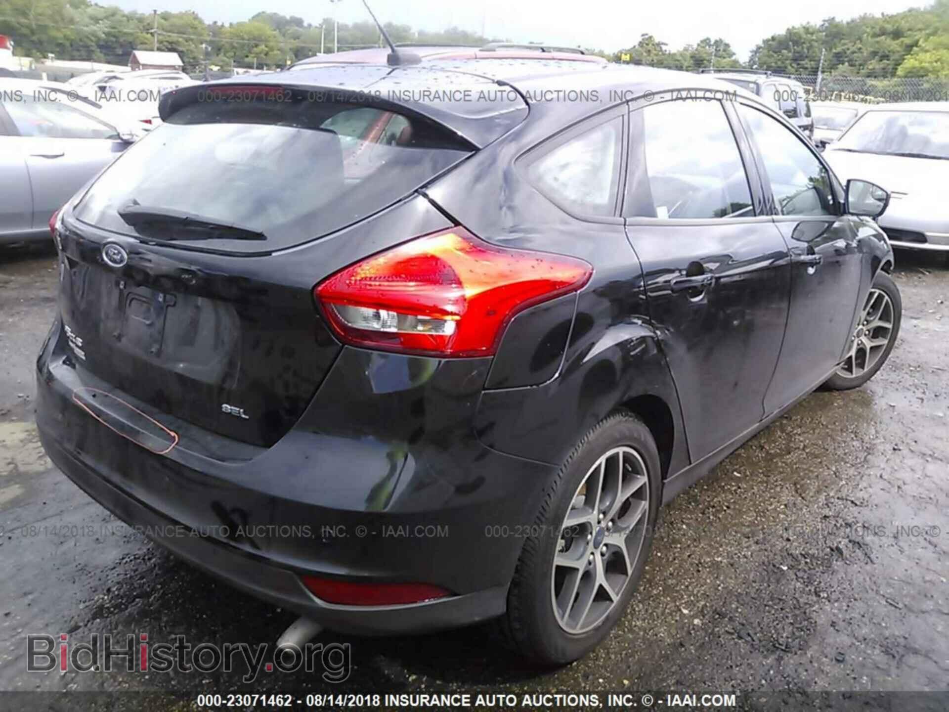 2018 Ford Focus - VIN: 1FADP3M27JL254823 - Фото 4