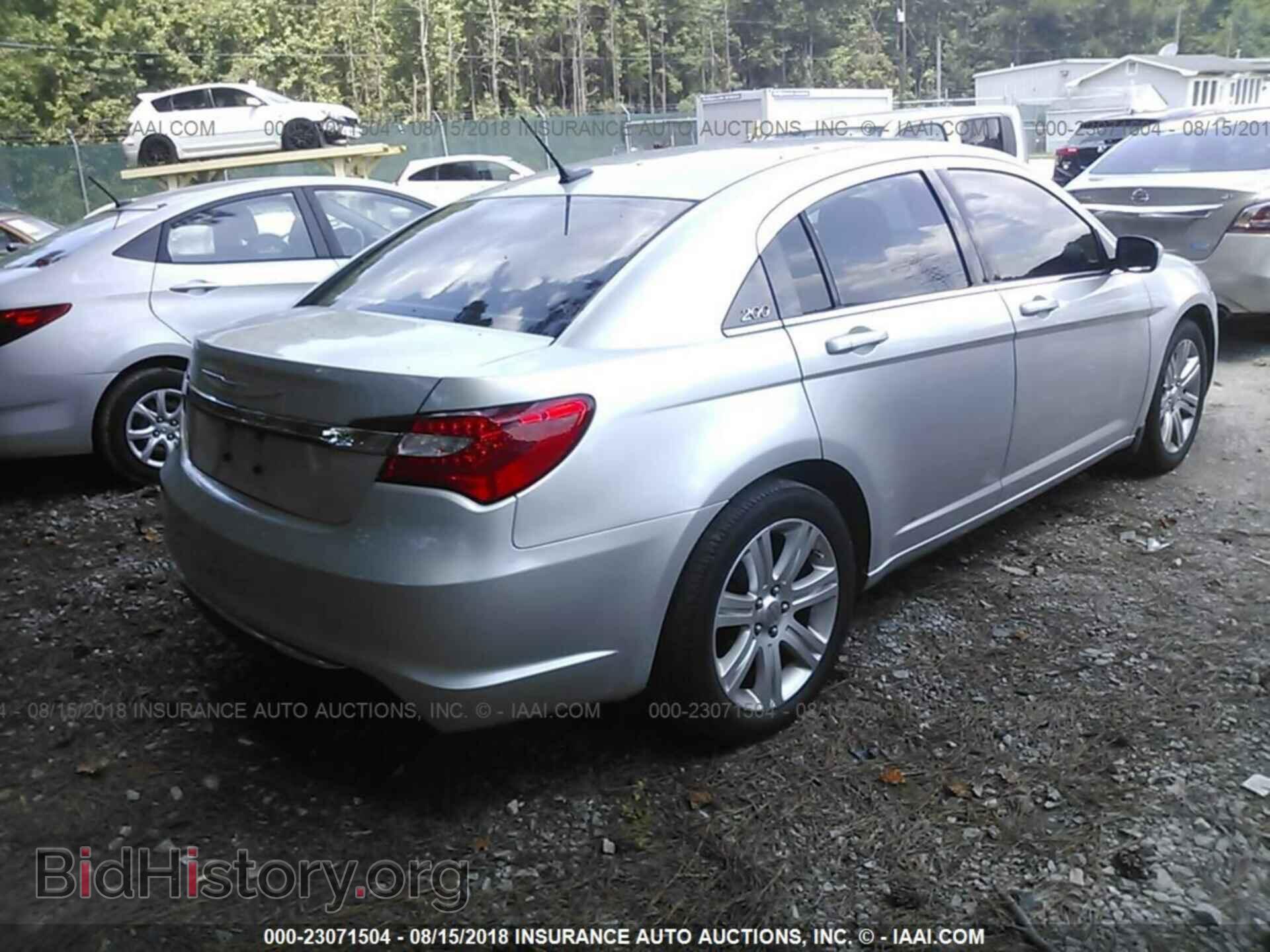 2012 CHRYSLER 200 - VIN: 1C3CCBBB8CN146706 - Фото 4