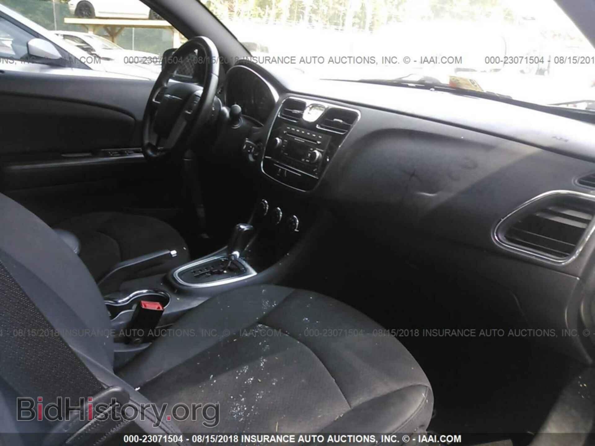 2012 CHRYSLER 200 - VIN: 1C3CCBBB8CN146706 - Фото 5