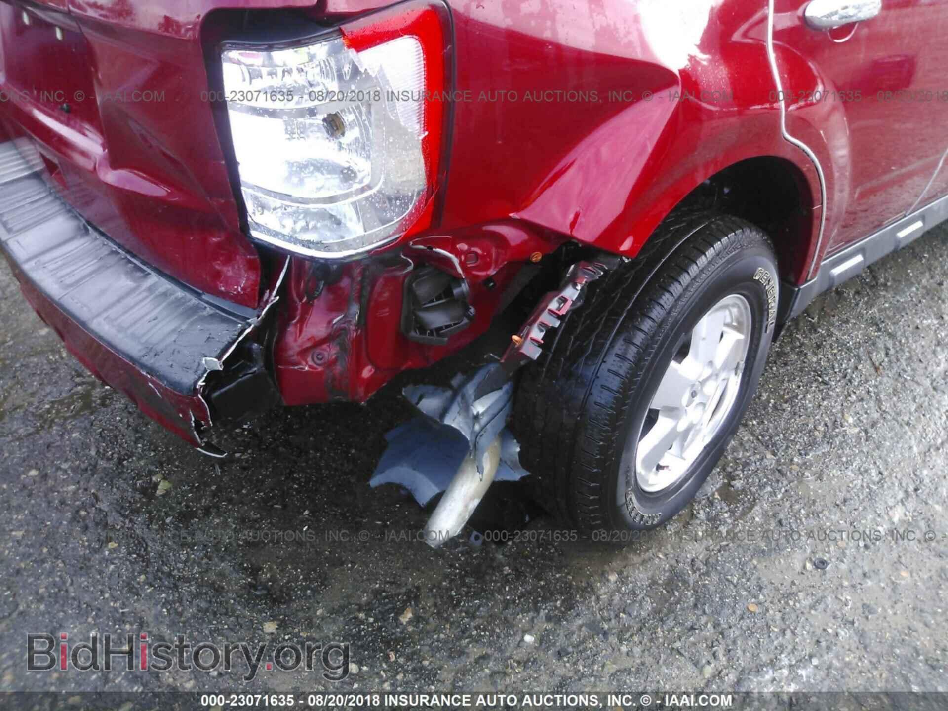 2011 Ford Escape - VIN: 1FMCU0D74BKB97394 - Фото 6