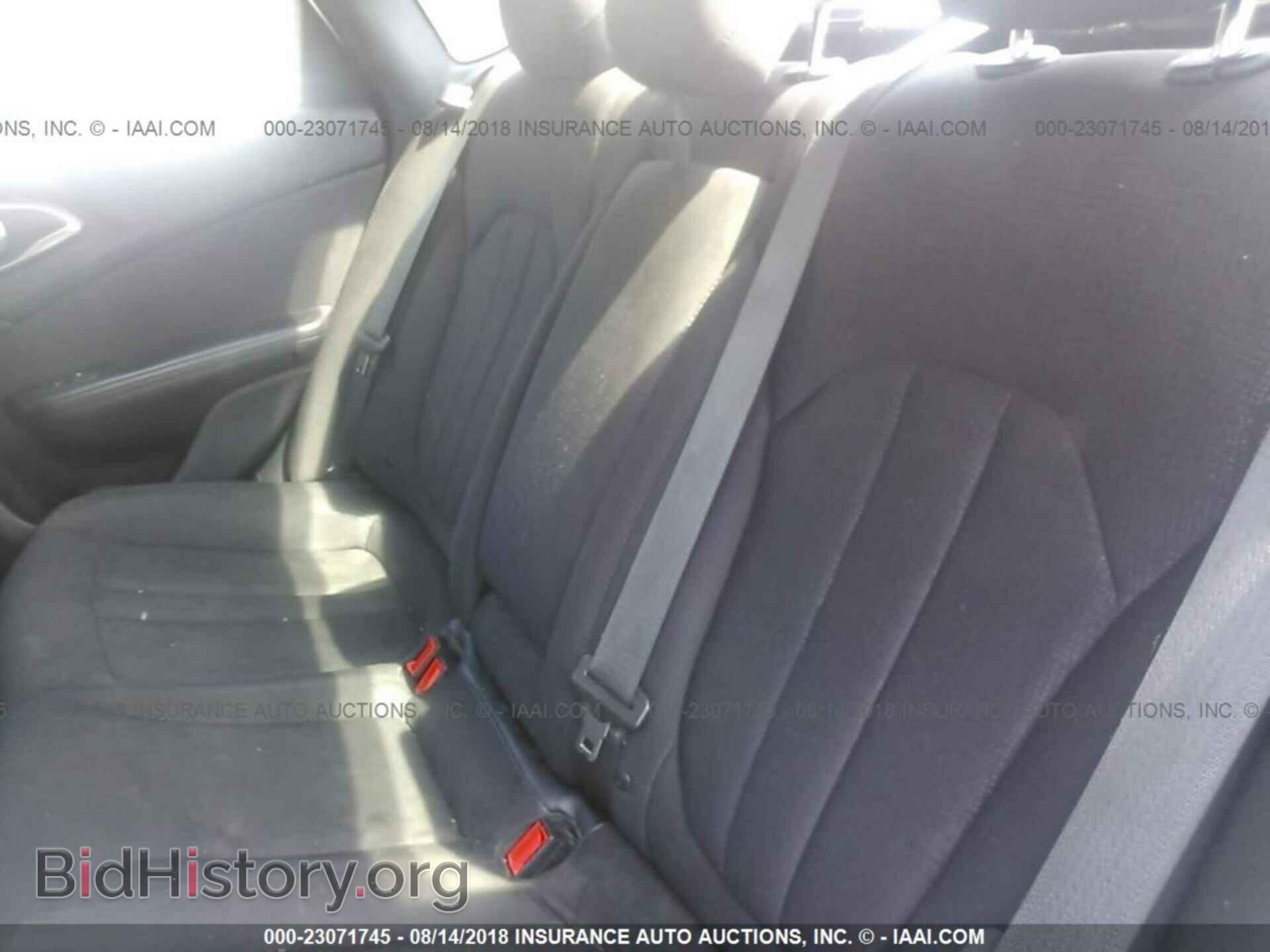 2015 Chrysler 200 - VIN: 1C3CCCAB0FN600202 - Photo 8