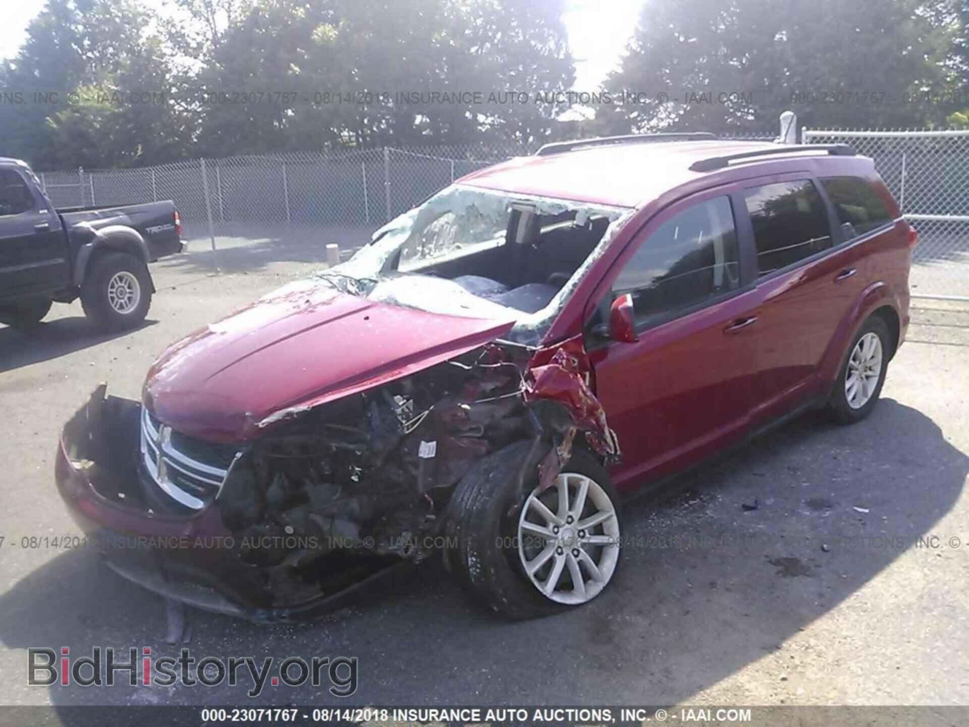 2013 Dodge Journey - VIN: 3C4PDCBG4DT583342 - Фото 2