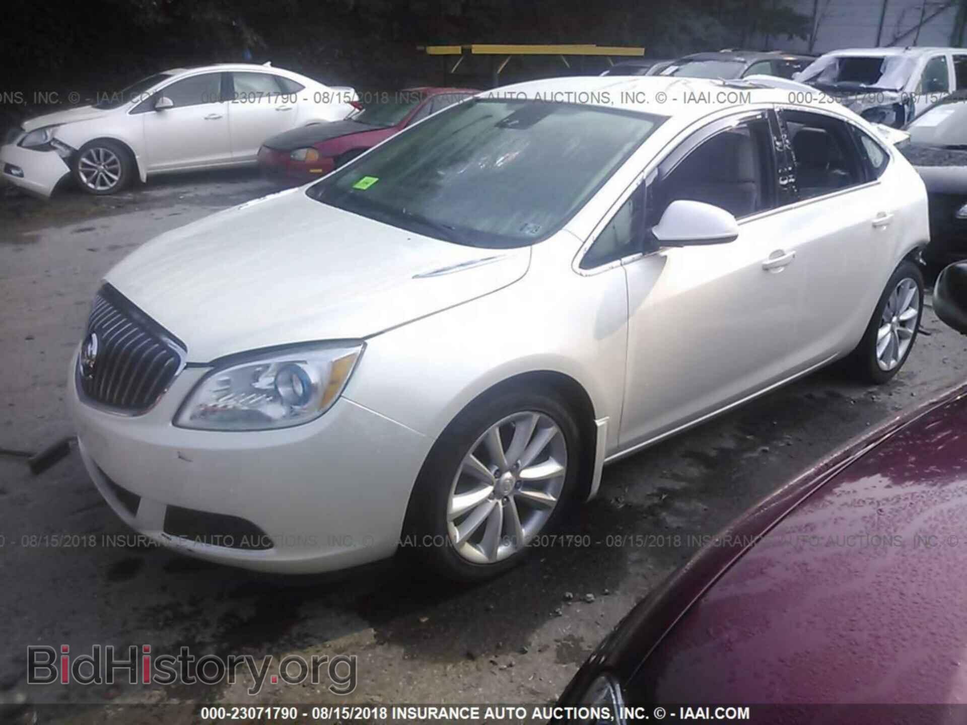 2015 Buick Verano - VIN: 1G4PP5SK9F4111620 - Фото 2