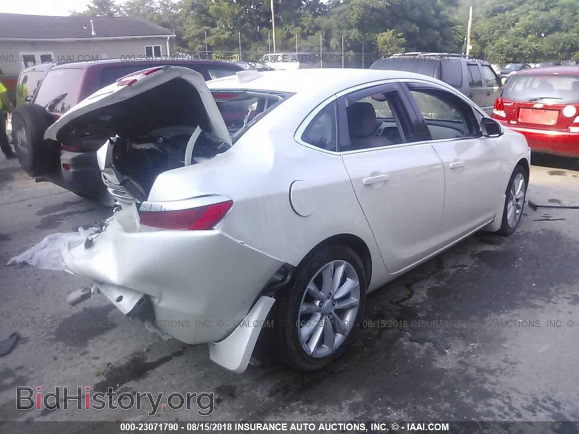 2015 Buick Verano - VIN: 1G4PP5SK9F4111620 - Фото 4