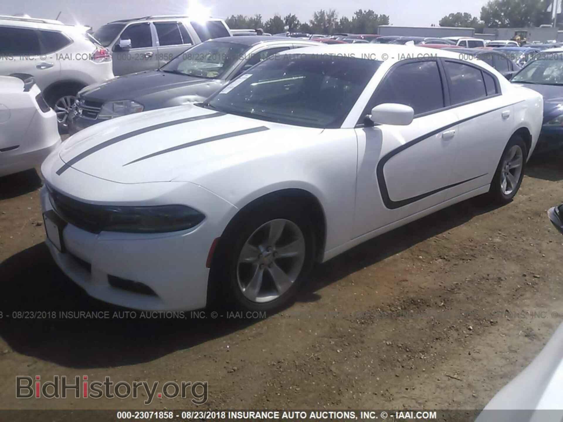 2017 Dodge Charger - VIN: 2C3CDXHG1HH524314 - Фото 2
