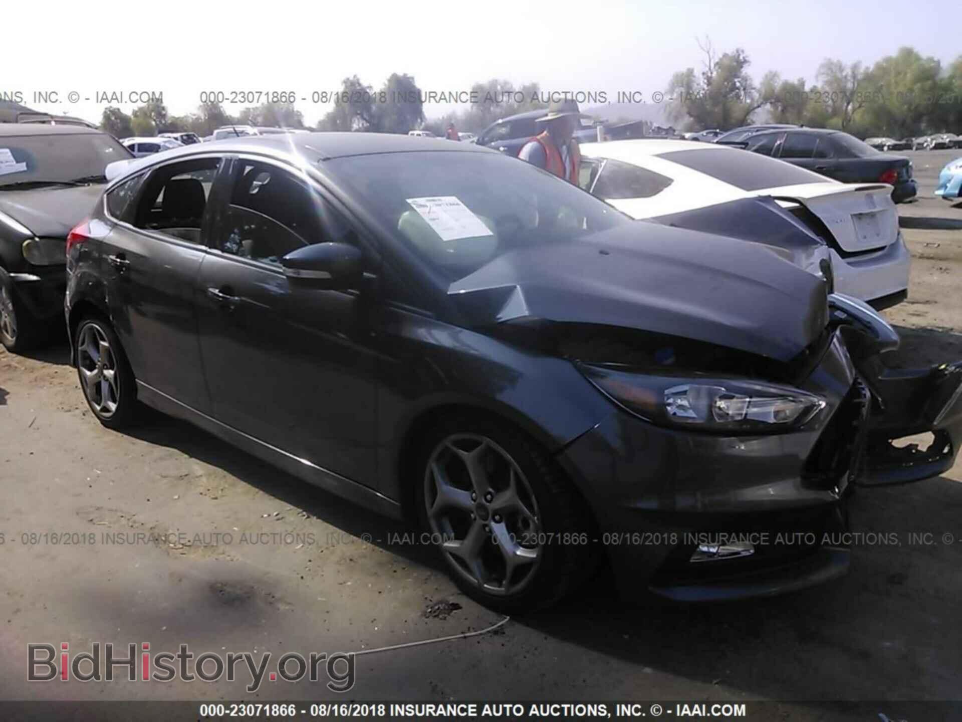 Photo 1FADP3L93HL214781 - Ford Focus 2017