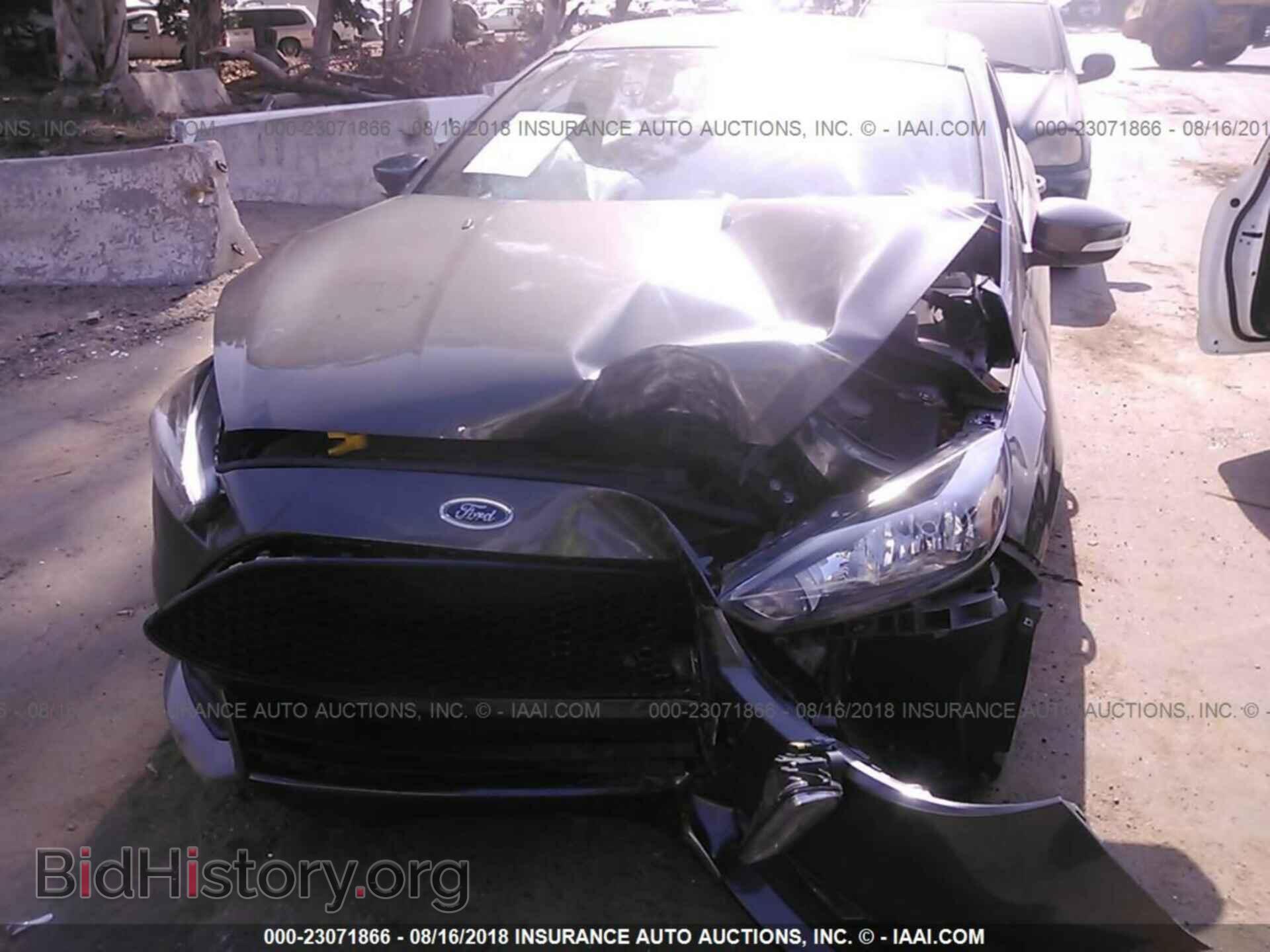 2017 Ford Focus - VIN: 1FADP3L93HL214781 - Фото 6