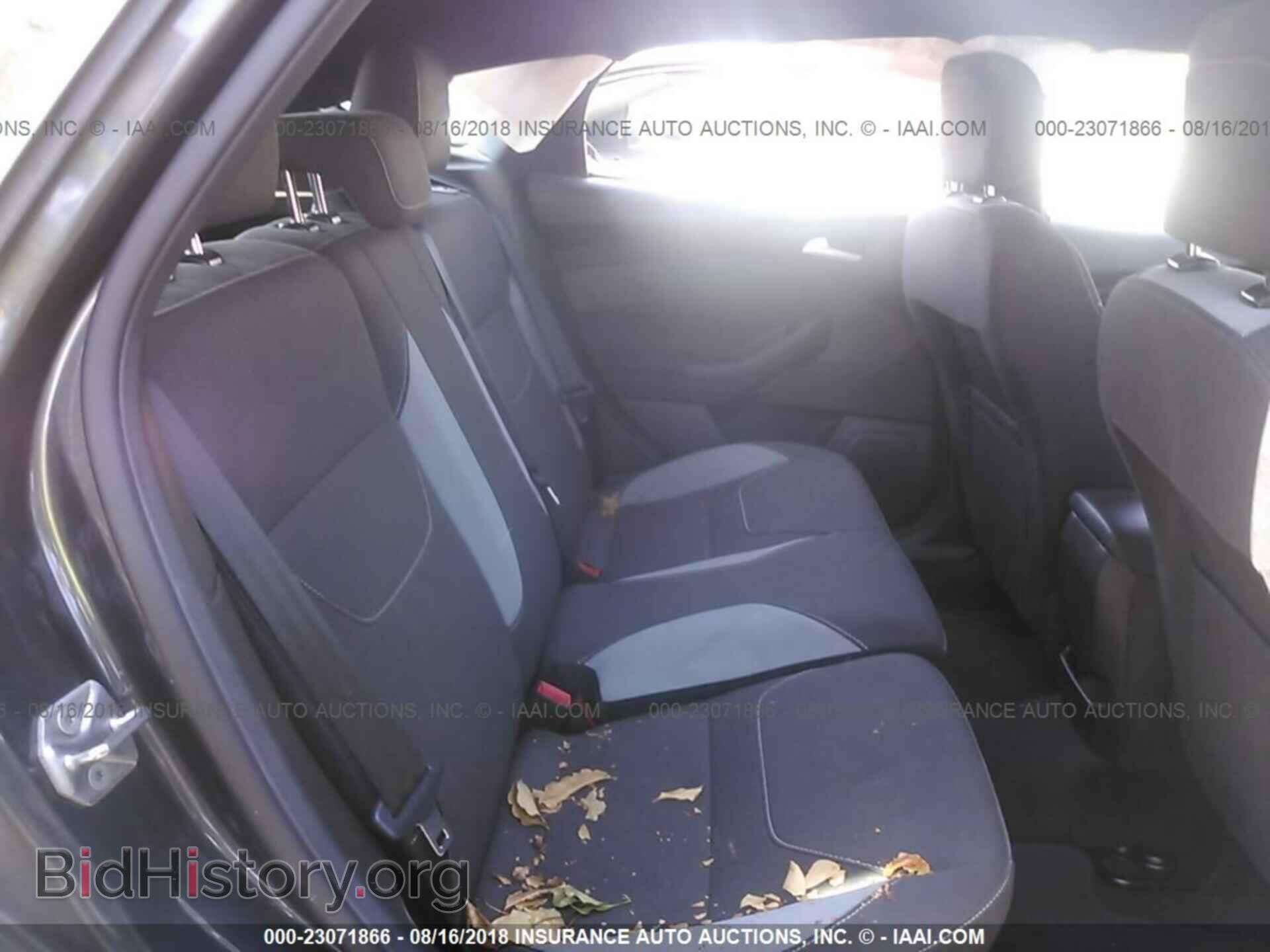 2017 Ford Focus - VIN: 1FADP3L93HL214781 - Фото 8