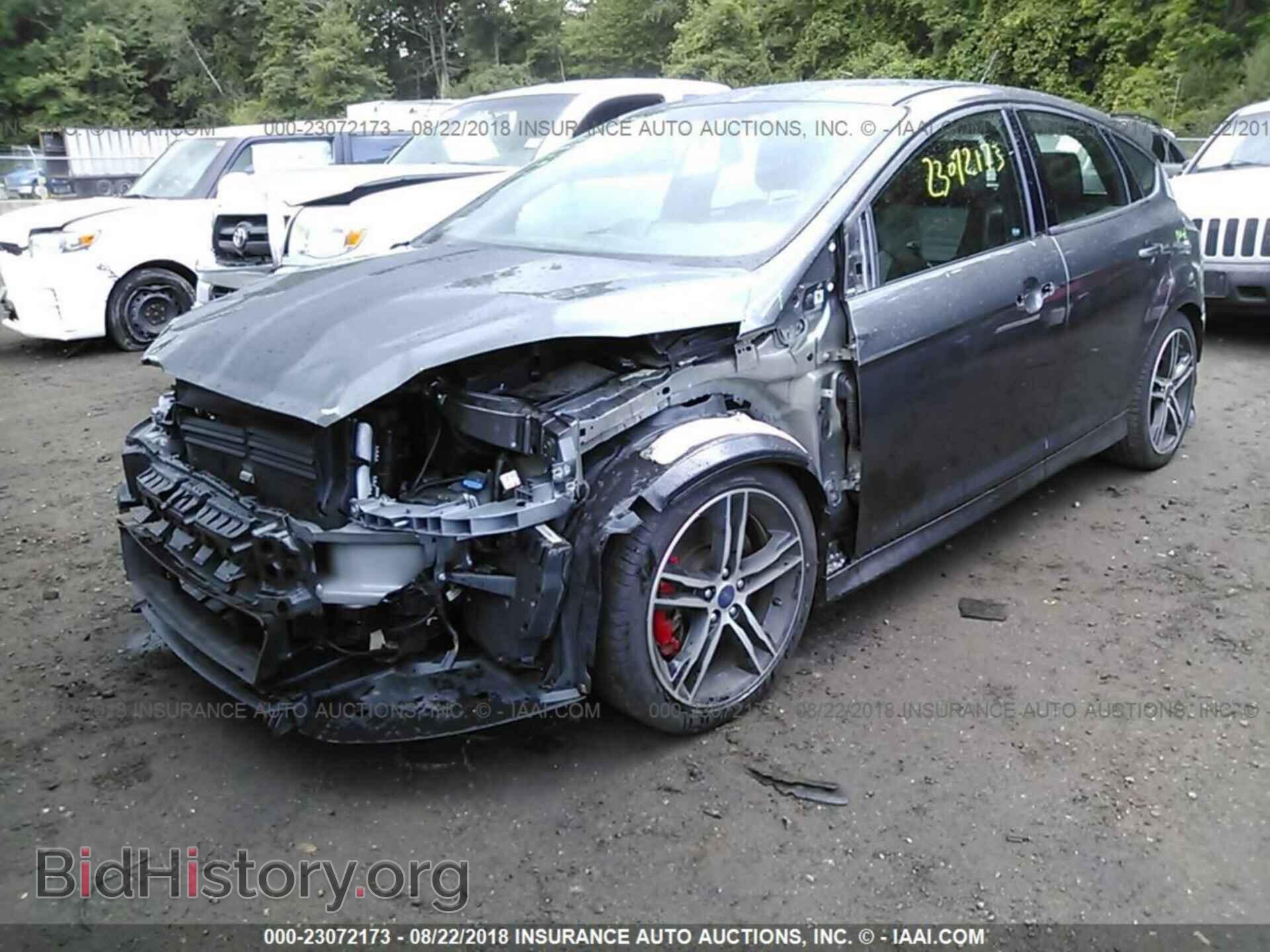 2016 Ford Focus - VIN: 1FADP3L94GL278858 - Фото 2