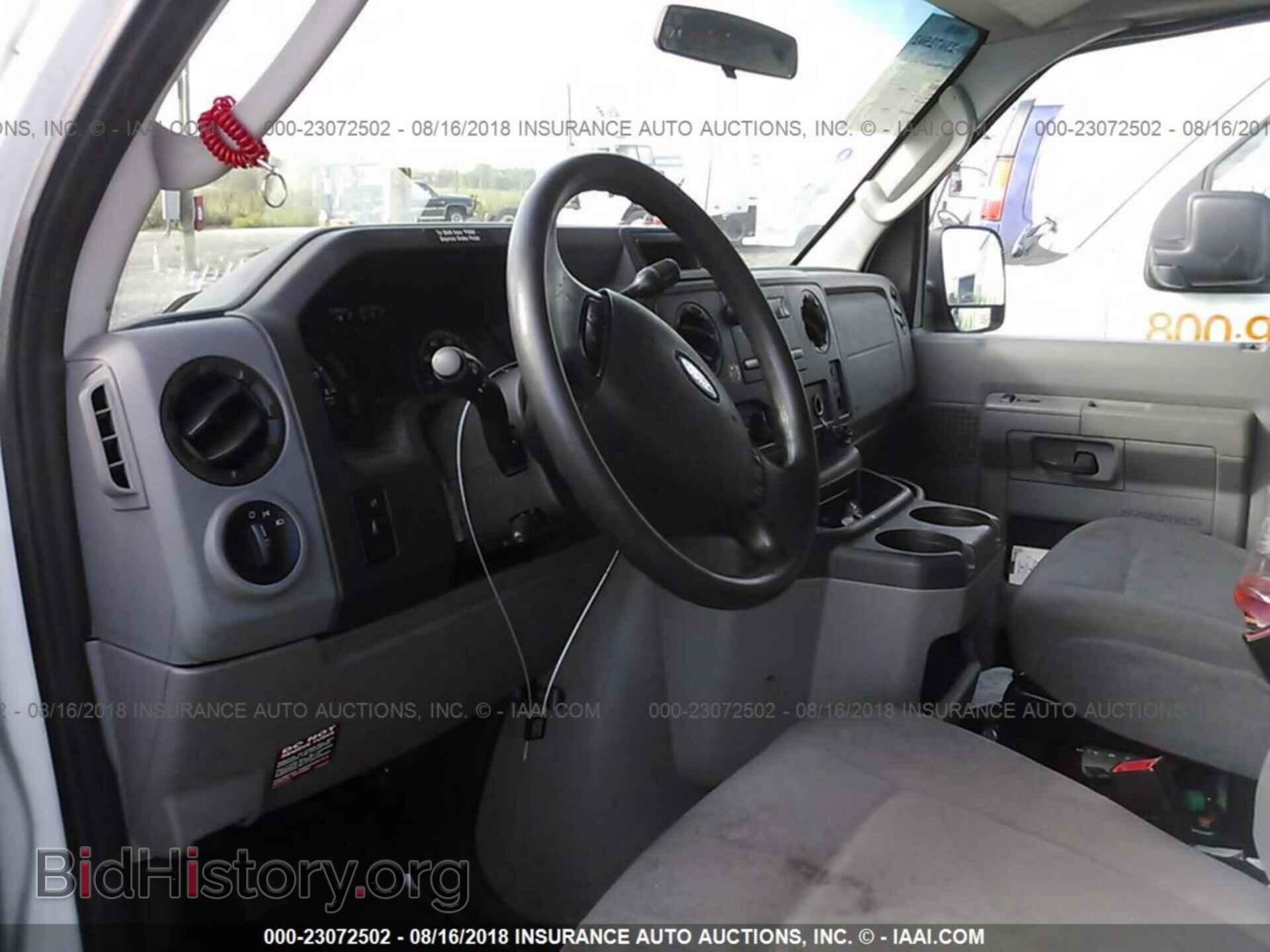 2011 Ford Econoline - VIN: 1FTNE2EW5BDB15995 - Фото 5