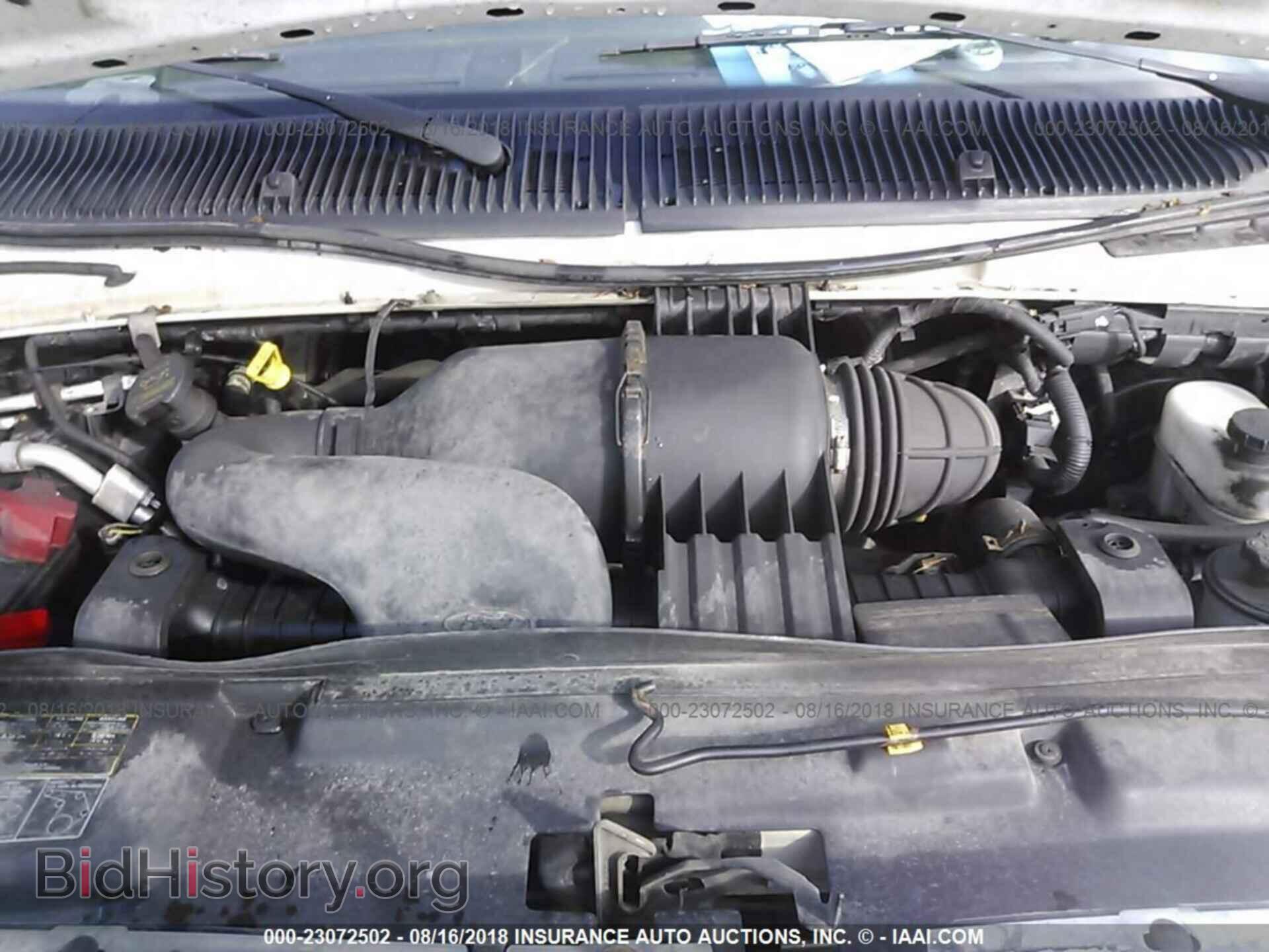 2011 Ford Econoline - VIN: 1FTNE2EW5BDB15995 - Фото 10