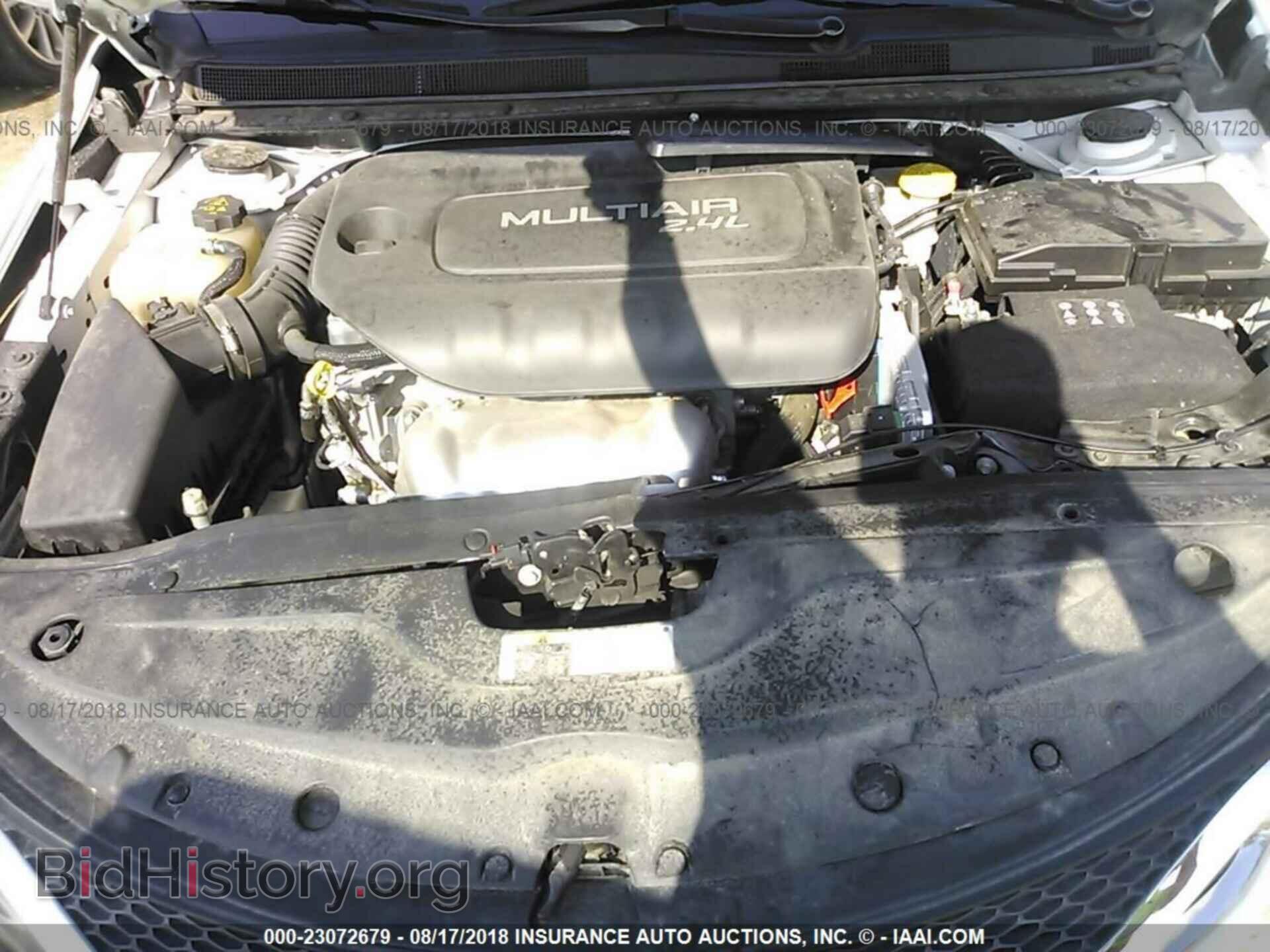 2015 Chrysler 200 - VIN: 1C3CCCABXFN654087 - Фото 10