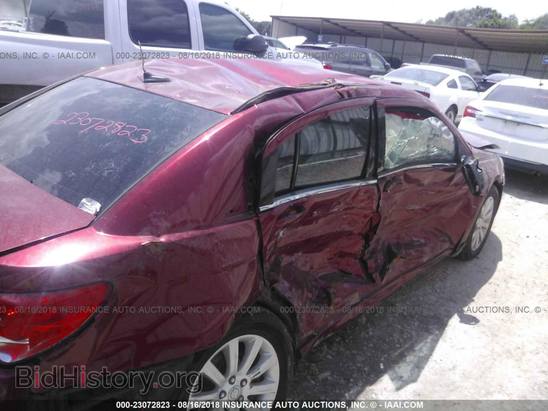 2013 Chrysler 200 - VIN: 1C3CCBBB5DN764096 - Photo 6