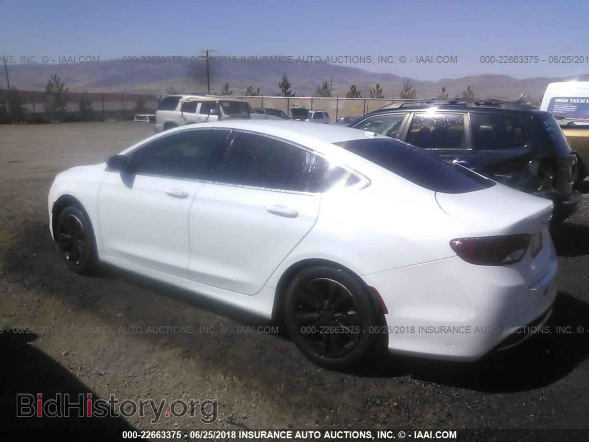 2015 CHRYSLER 200 - VIN: 1C3CCCAB0FN659444 - Photo 3