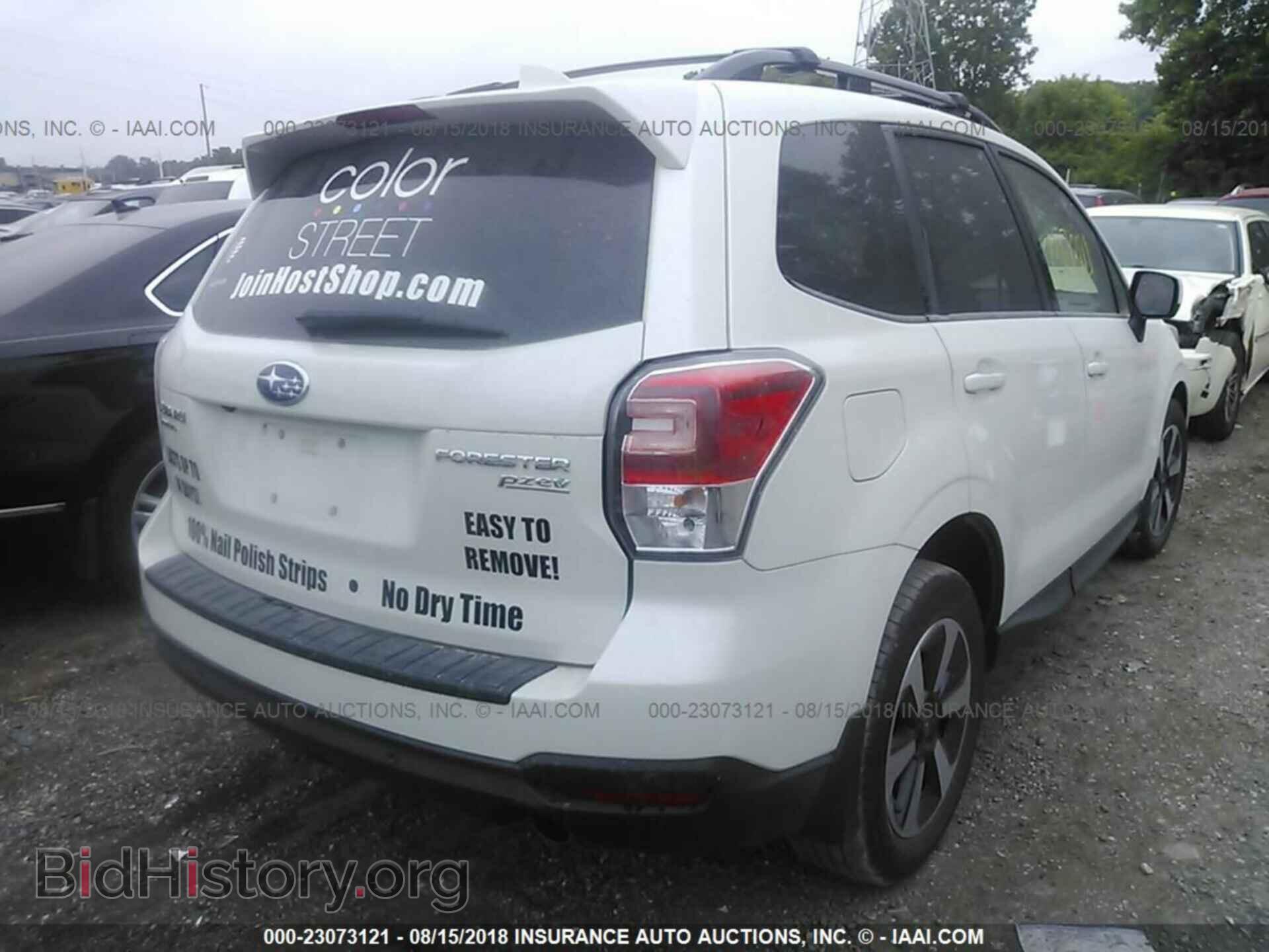 2017 Subaru Forester - VIN: JF2SJARC7HH427800 - Фото 4