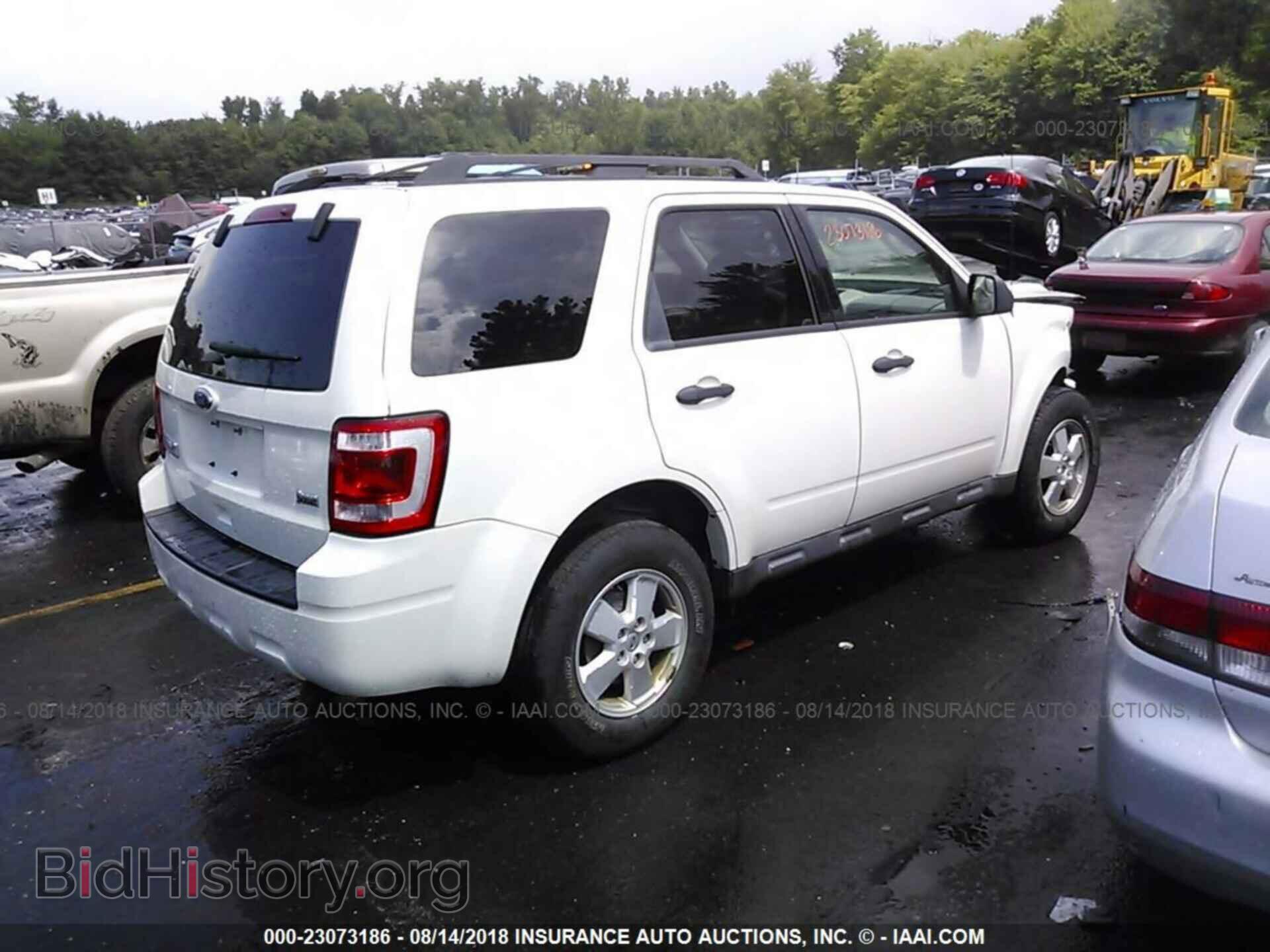 2012 Ford Escape - VIN: 1FMCU9DG2CKC50793 - Фото 4