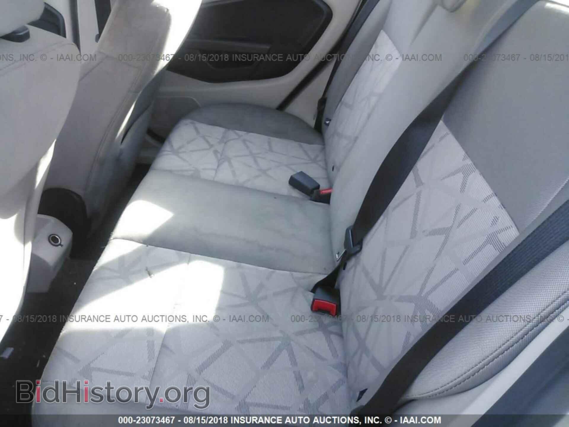 2012 Ford Fiesta - VIN: 3FADP4BJ6CM215450 - Фото 8