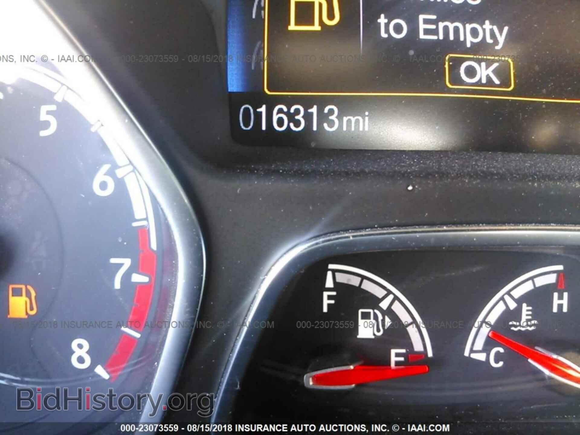 2017 Ford Focus - VIN: 1FADP3L95HL308743 - Photo 7