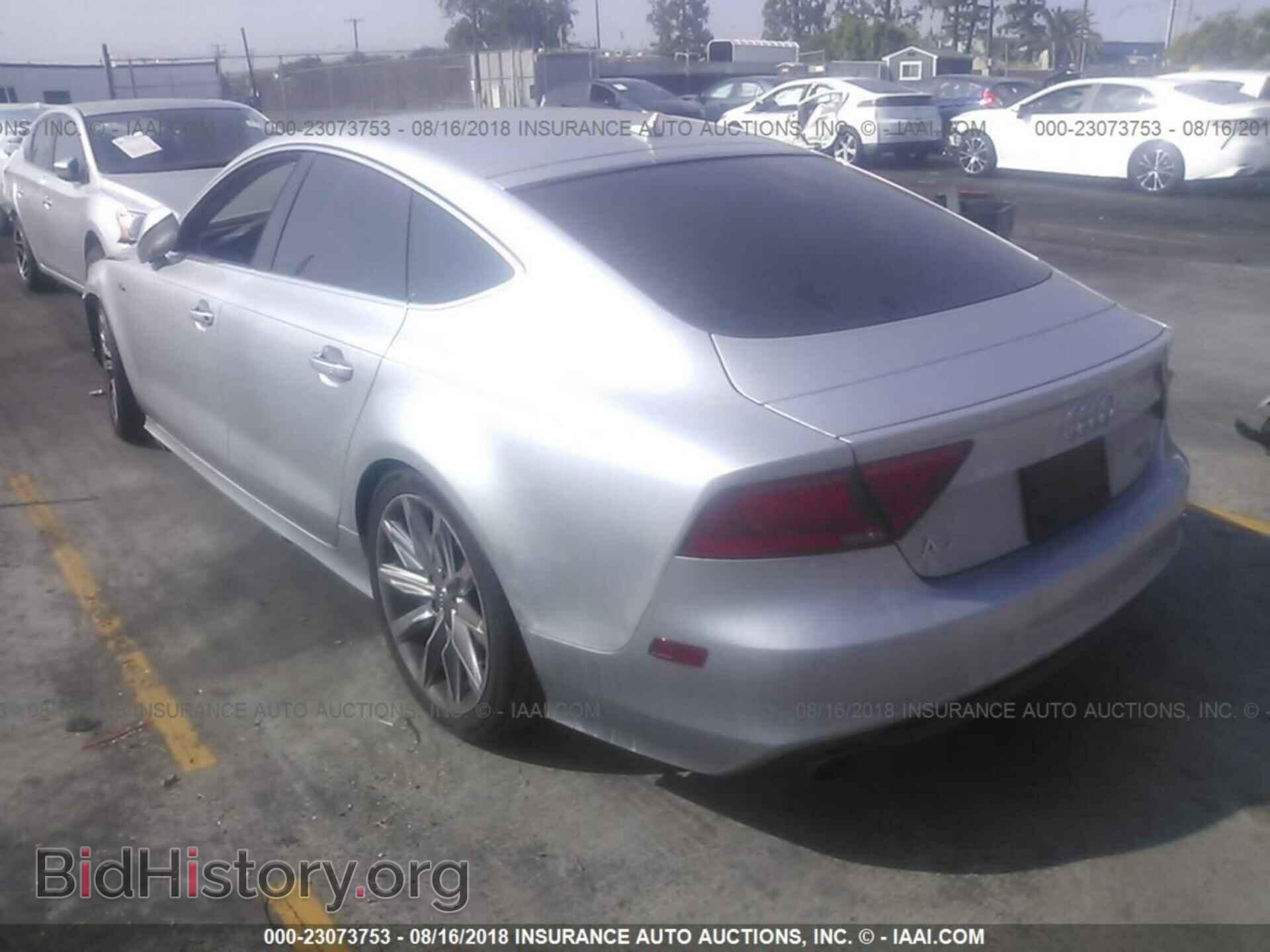2012 Audi A7 - VIN: WAUSGAFC0CN001956 - Фото 3