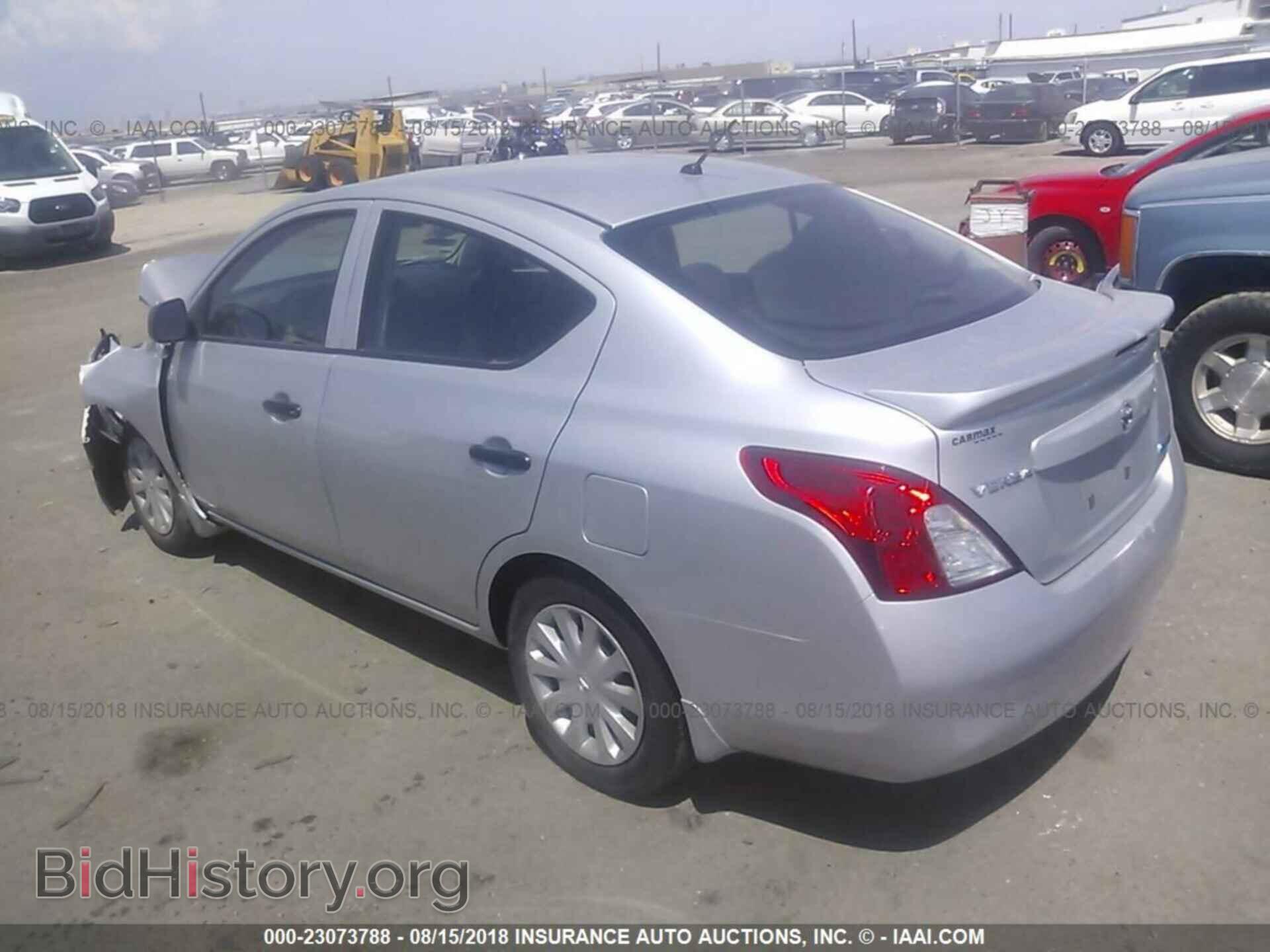 2014 Nissan Versa - VIN: 3N1CN7AP5EL813513 - Фото 3
