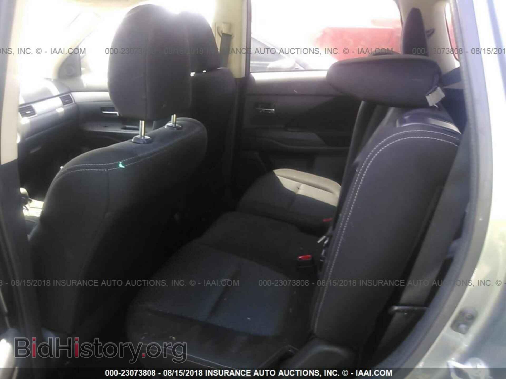 2017 Mitsubishi Outlander - VIN: JA4AD2A35HZ019545 - Фото 8