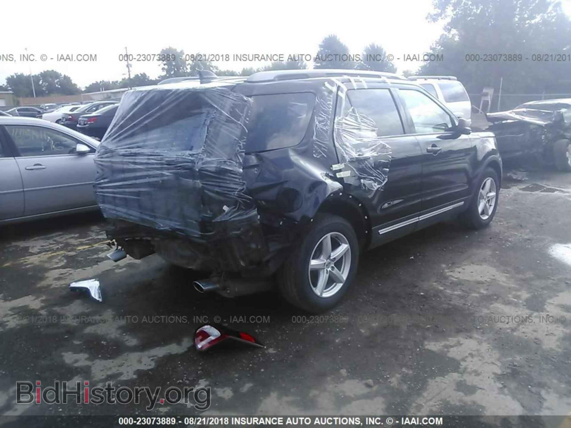 2018 Ford Explorer - VIN: 1FM5K7D82JGA41209 - Photo 4