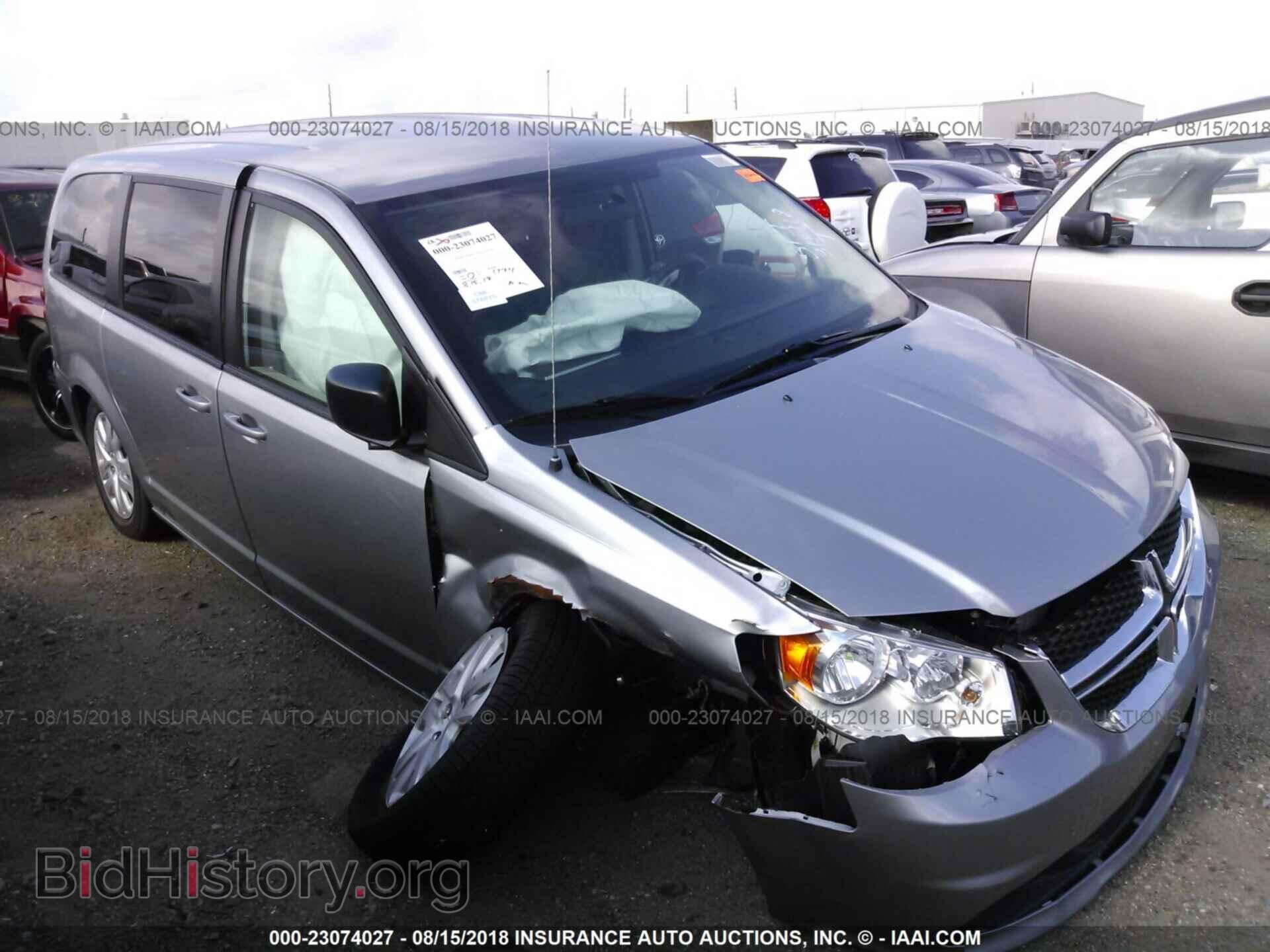 Photo 2C4RDGBG6JR138017 - DODGE GRAND CARAVAN 2018